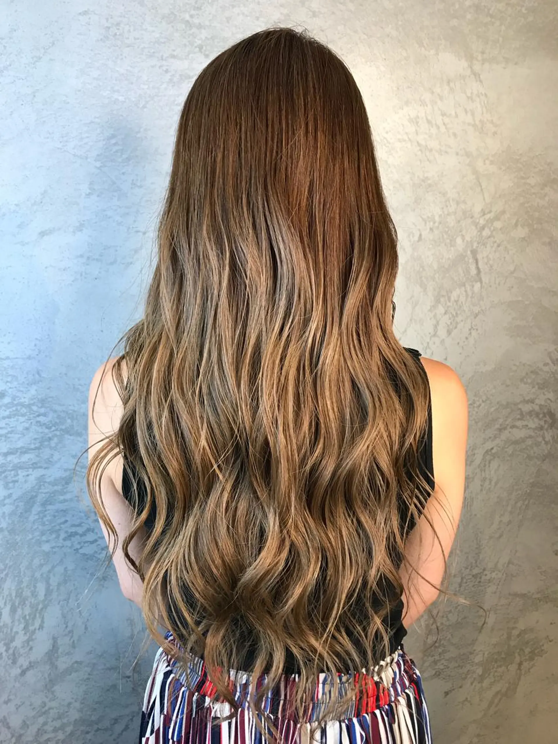 ロング ヤマダ ショウコのヘアスタイル