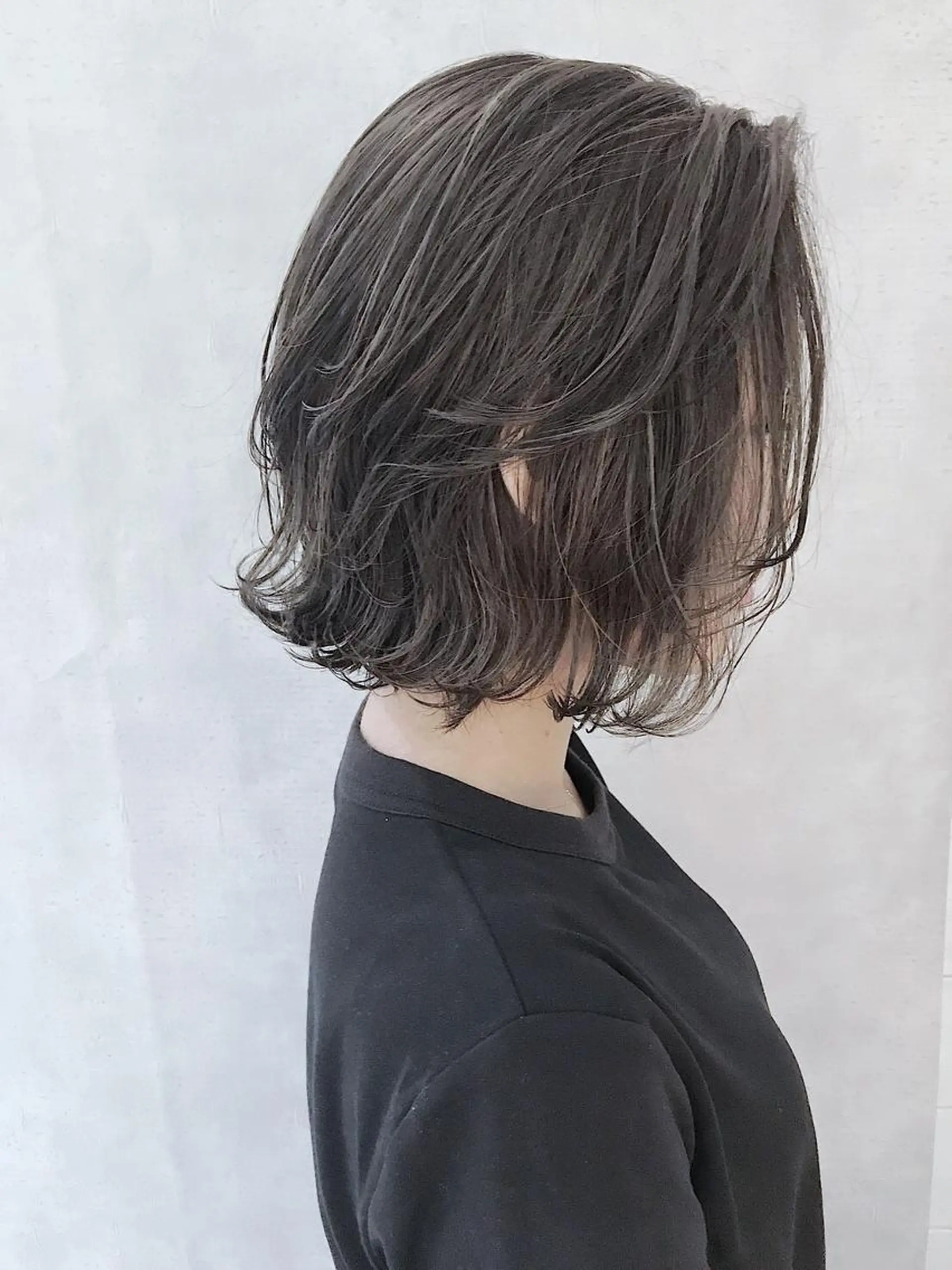 ショート カラー MOU namba ムウナンバのヘアスタイル
