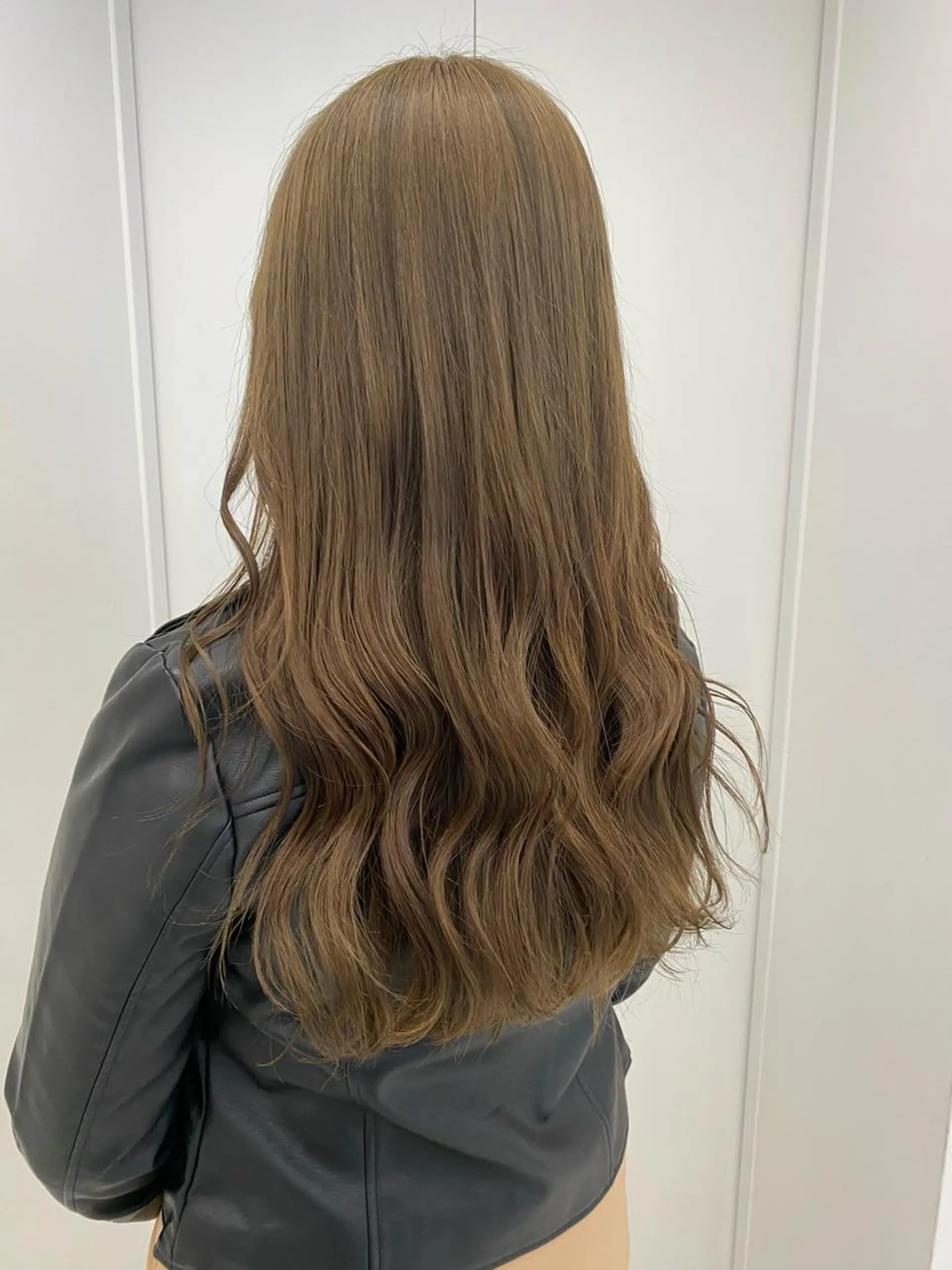 ロング カラー パーマ ヘアアレンジ メンズ キッズ ネイル マツエク・マツパ 🫧渋谷美容師 たくみ🫧のヘアスタイル