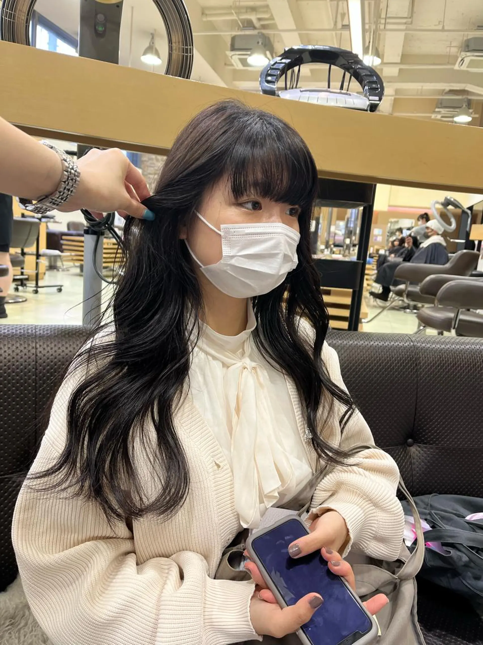 セミロング カラー ヘアカラー 海外girl🤎 透明感ベージュmaoのヘアスタイル