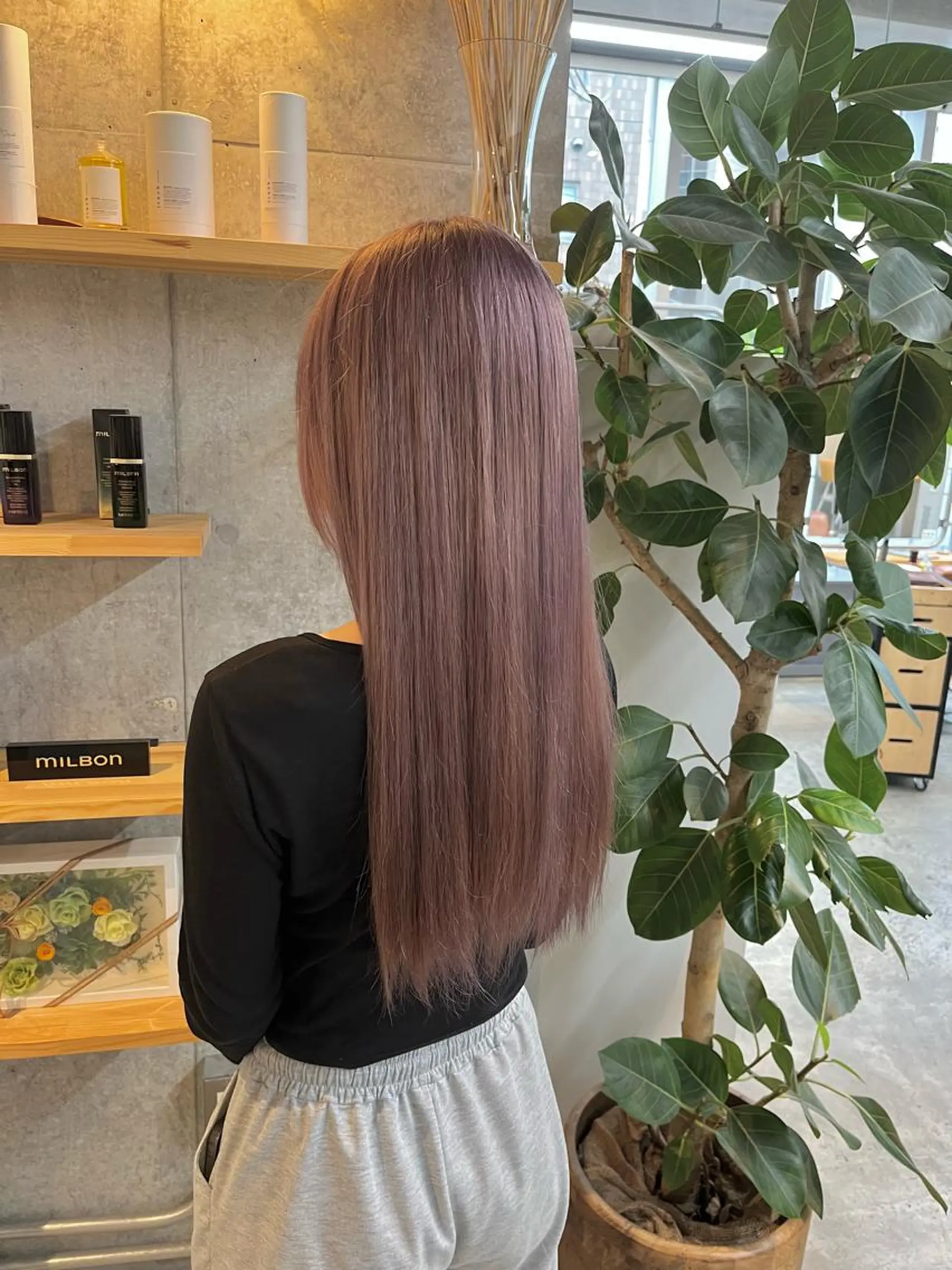 セミロング カラー ヘアカラー ハイトーンカラ ー/小川のヘアスタイル