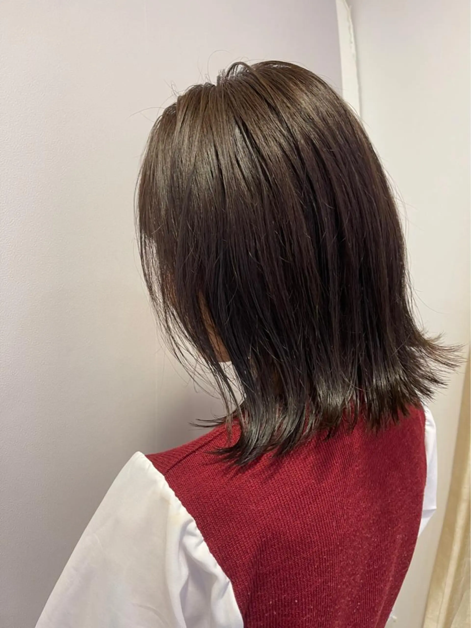 ミディアム カラー ベージュカラー カット 縮毛矯正 トリートメント Tamagawa Sakiのヘアスタイル