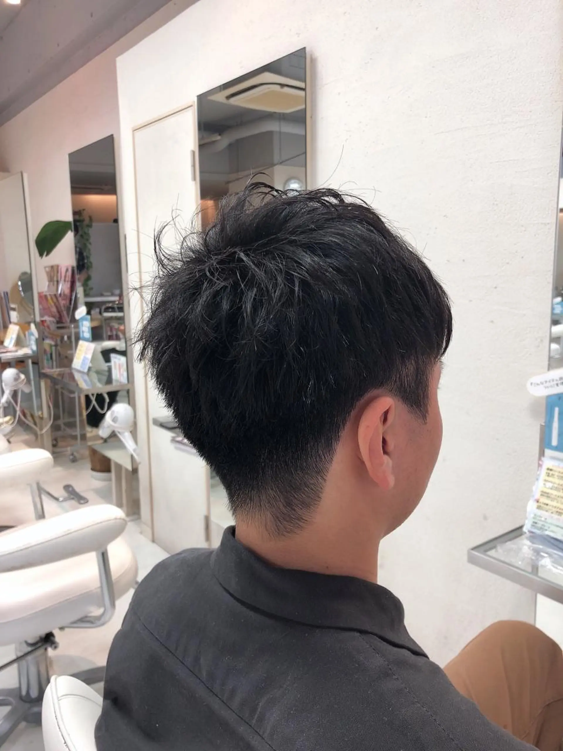 メンズ カット ヘアカラー 阿部 美咲のヘアスタイル