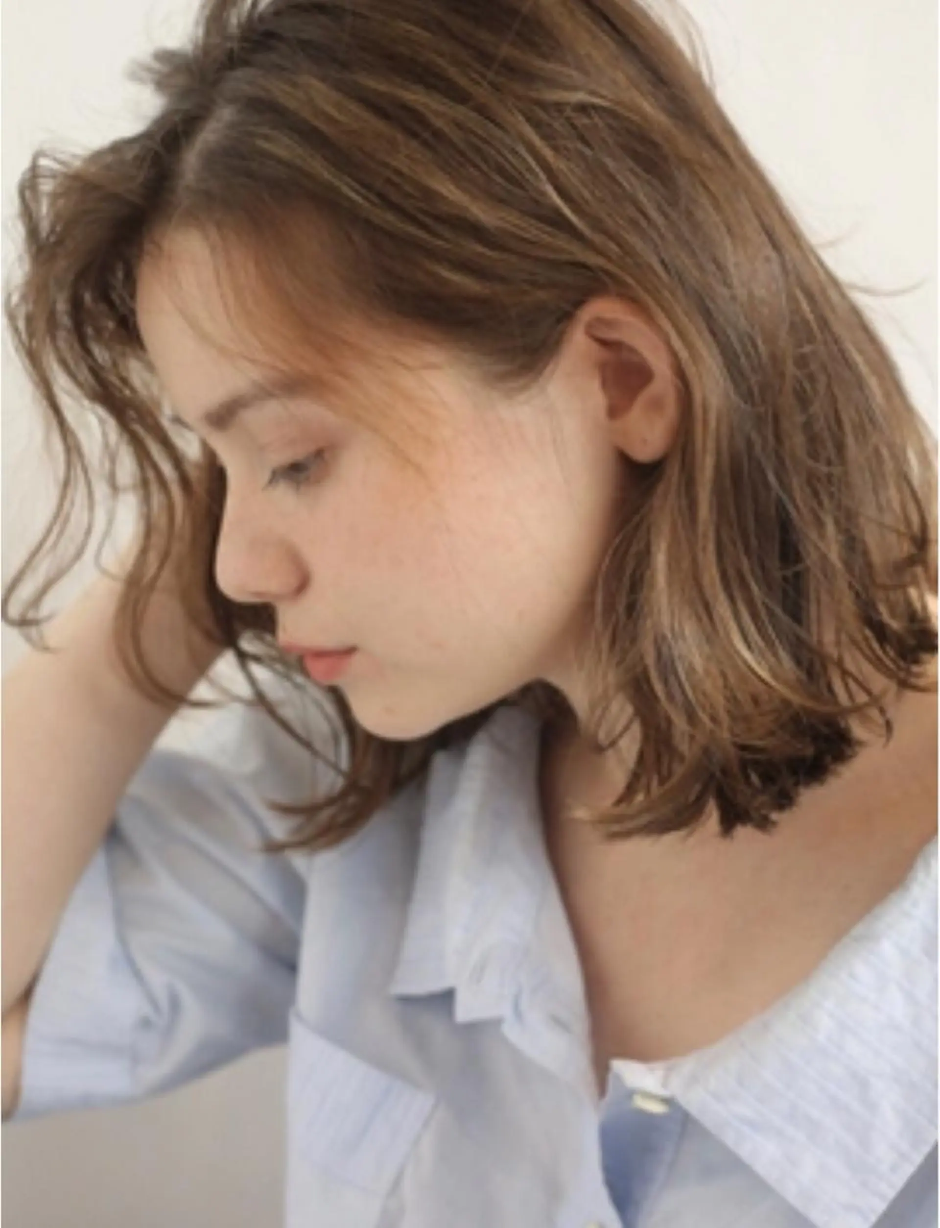 ミディアム カラー アッシュ ベージュカラー 透明感カラー ピンクカラー ピンクベージュ ヘアカラー トリートメント ボブ／レイヤー／艶 🦕risa  森下のヘアスタイル