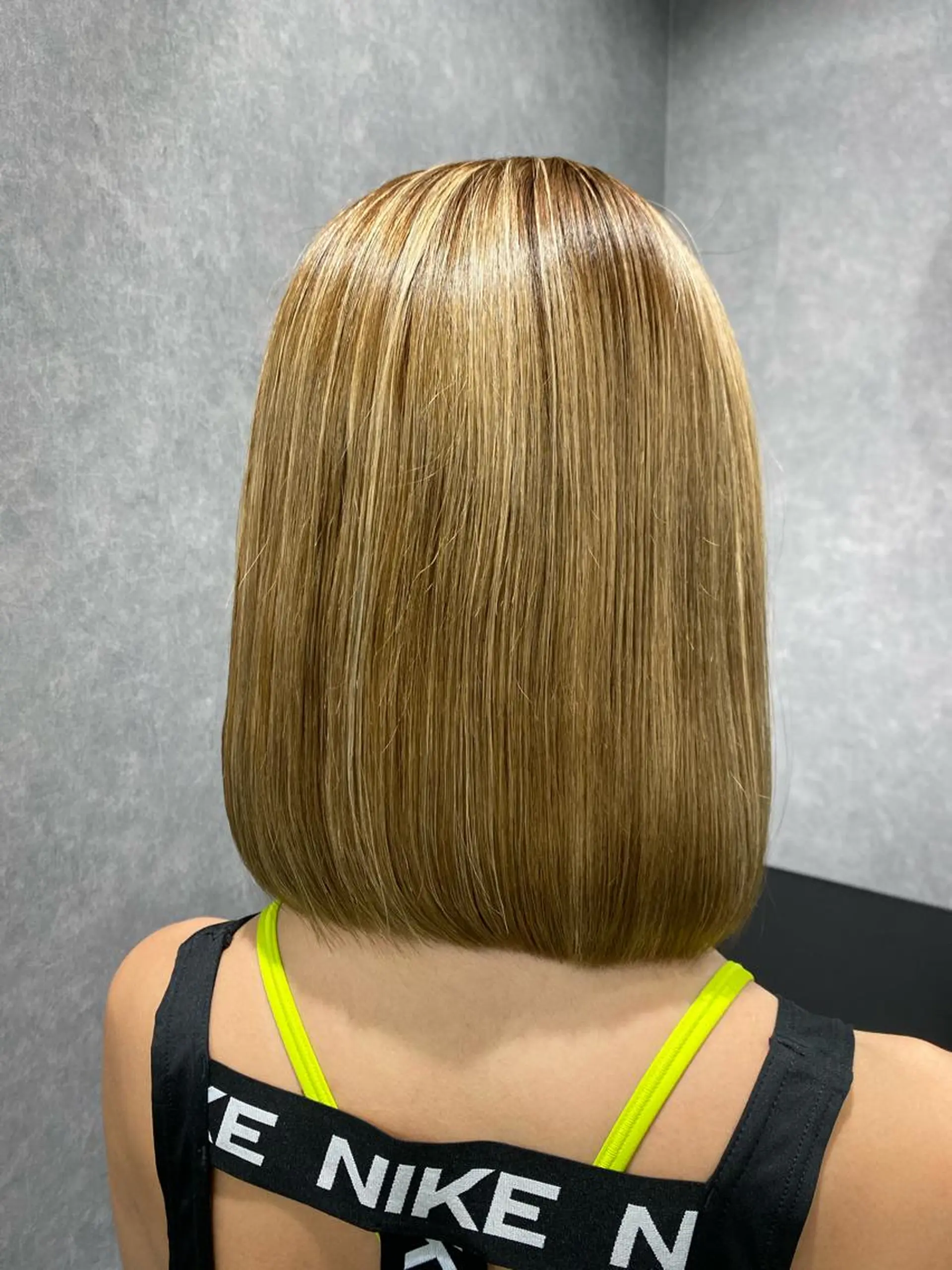 ミディアム トリートメント カット トリートメント 岩崎 恵実のヘアスタイル