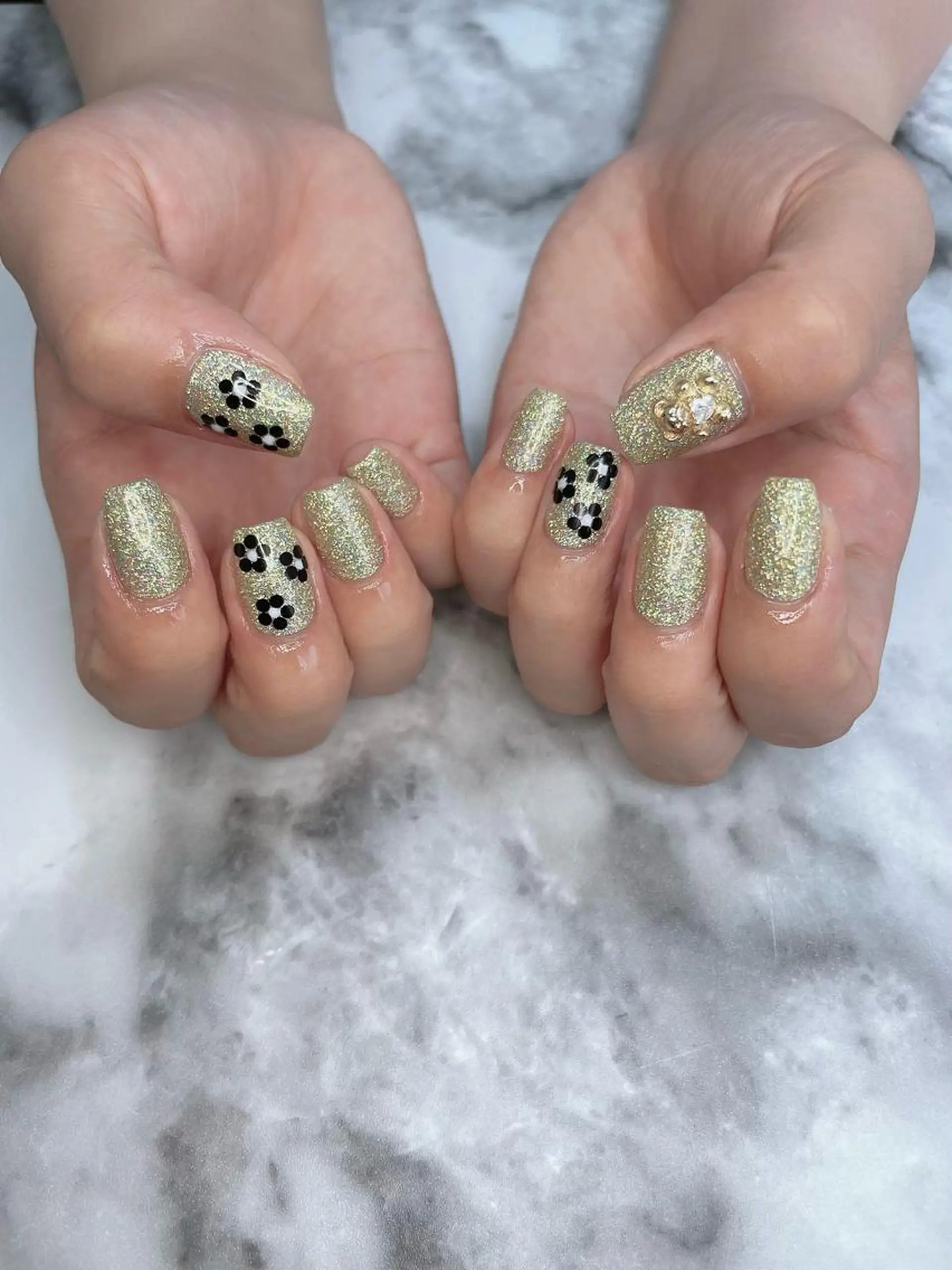 ネイル ハンドネイル Kayo 💅のネイルデザイン