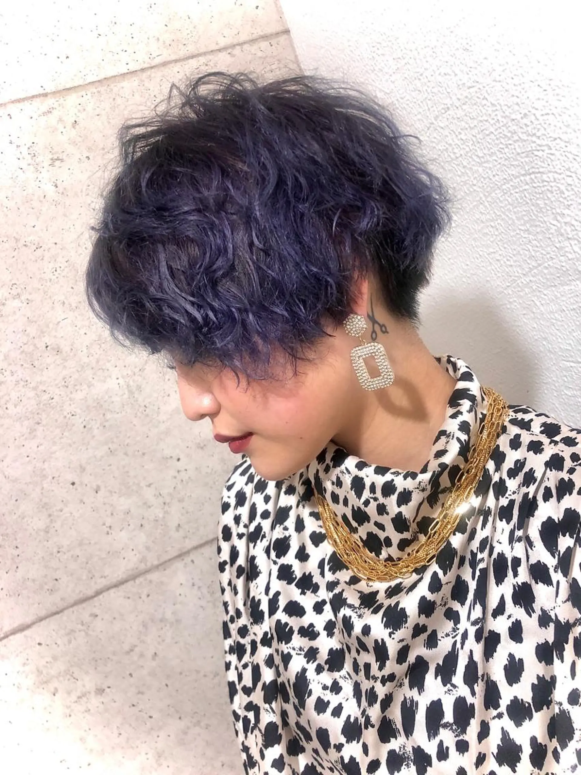 ショート カラー パーマ ブリーチ スパイラルパーマ 1日1名様限定 予約可能のヘアスタイル