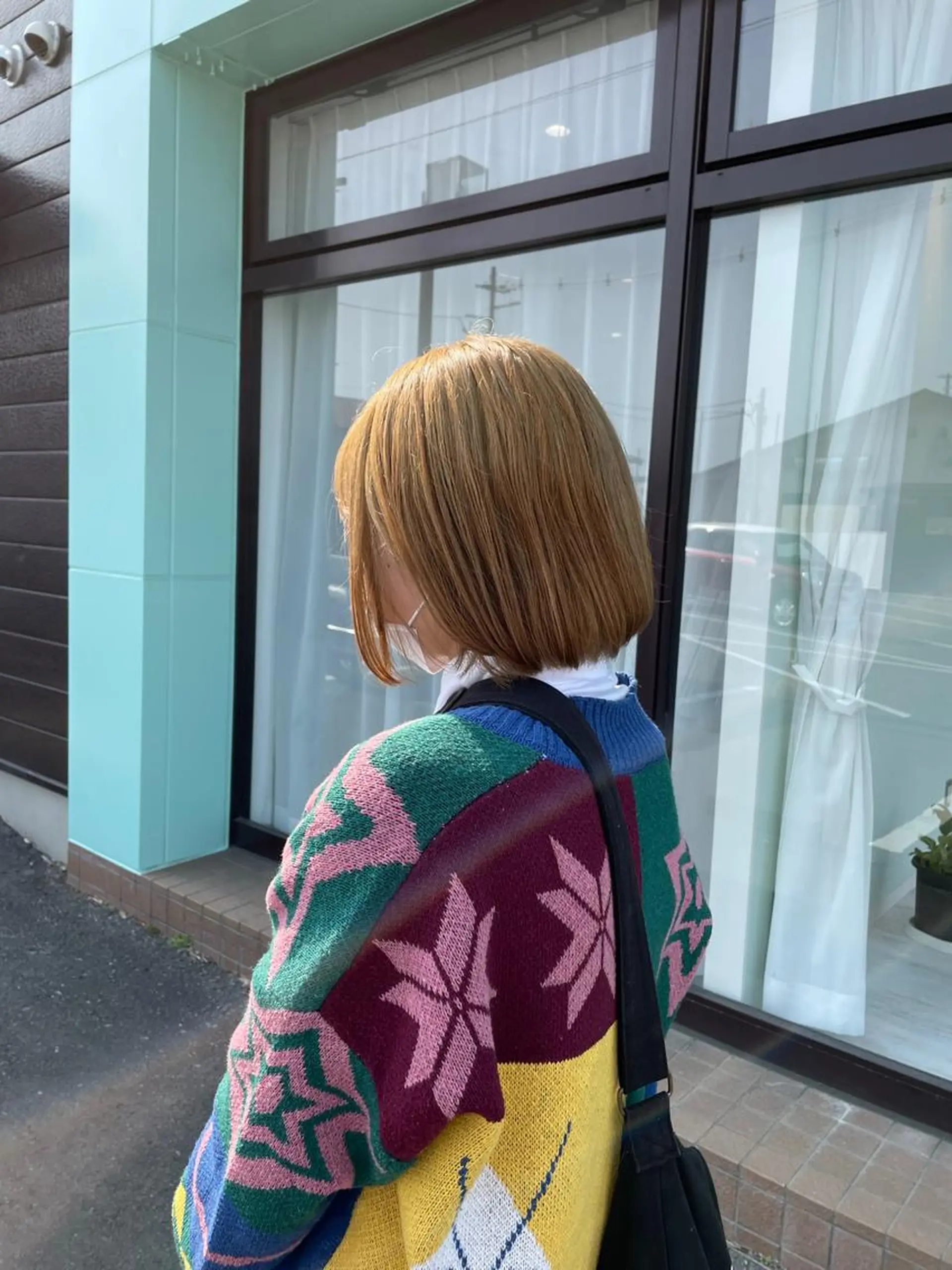 ショート カラー ブリーチ ハイトーンカラー ❄️薄 仁❄️のヘアスタイル