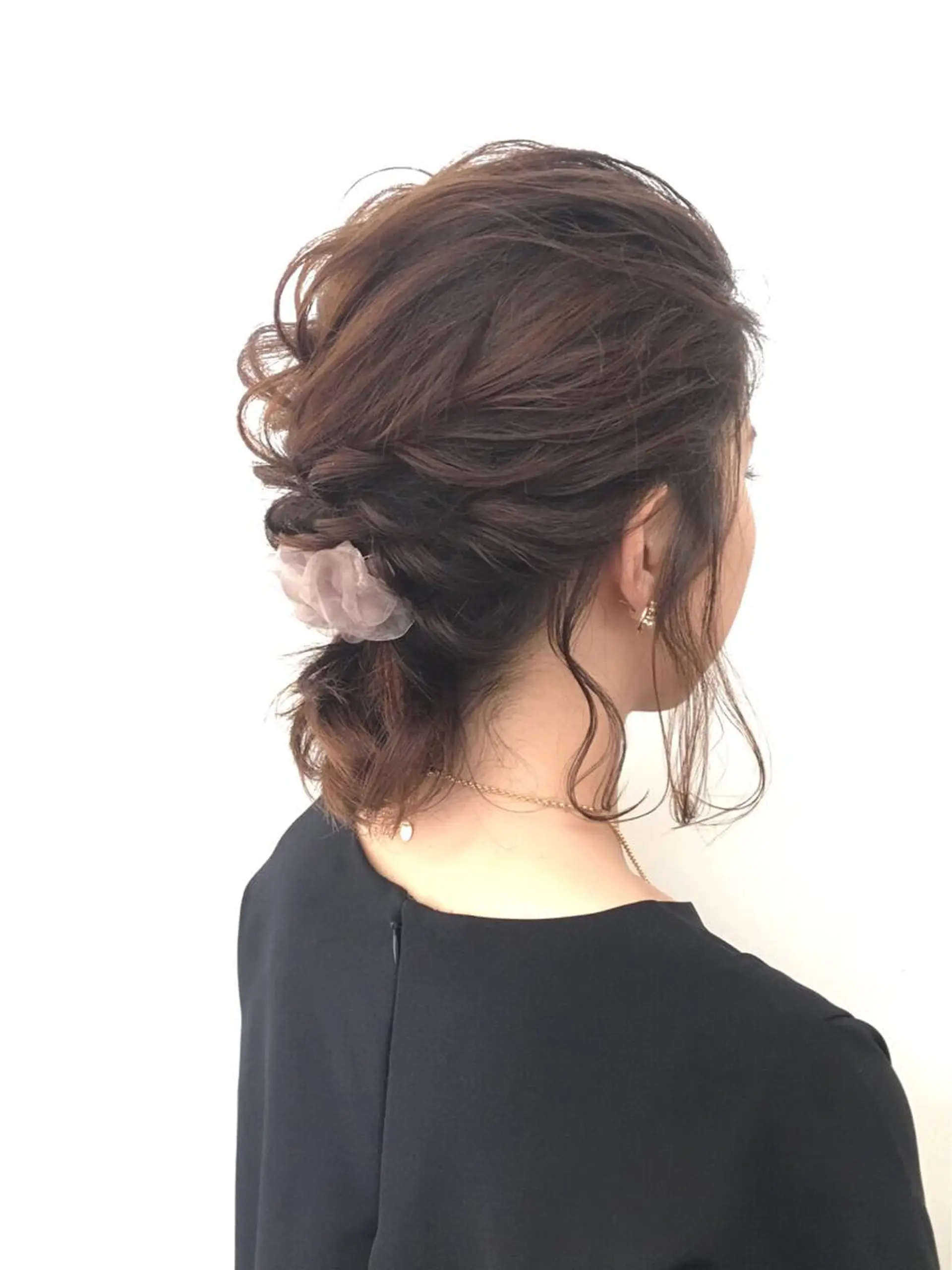 ヘアアレンジ neolive emのヘアスタイル