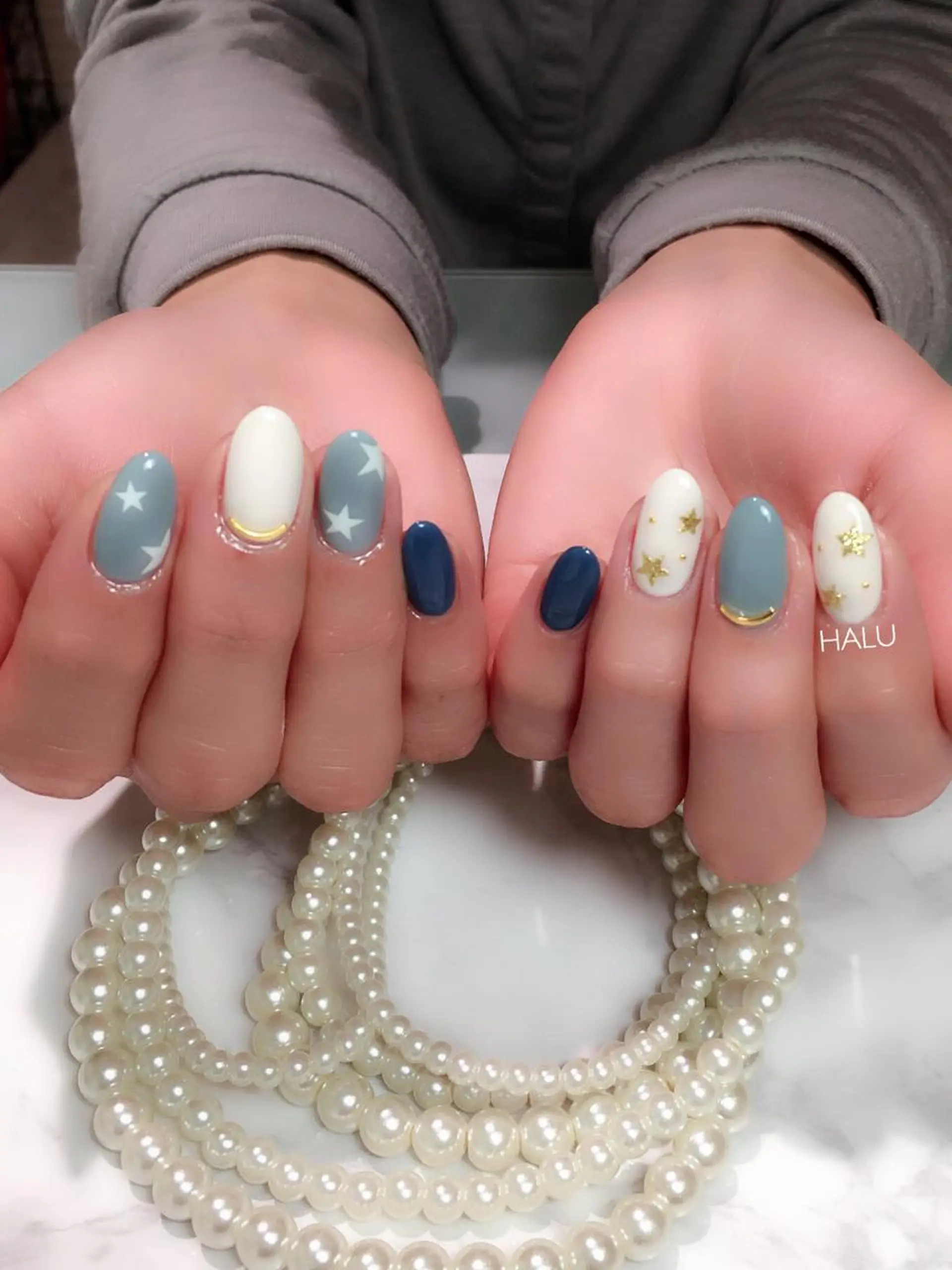 ネイル ゴールド HALU ハルのネイルデザイン