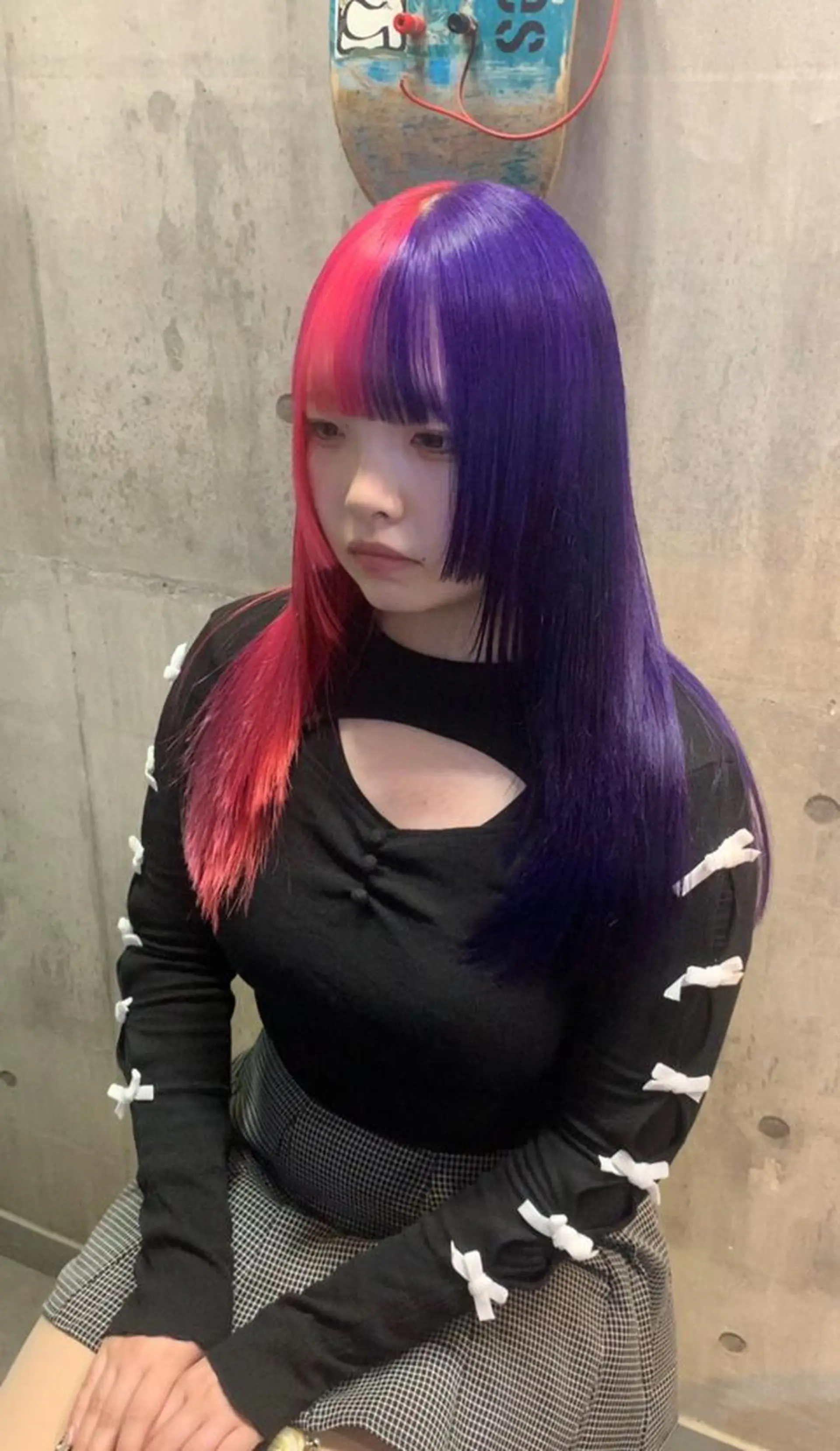 ミディアム カラー カット ヘアカラー トリートメント ウルフカットデザイン カラー特化アールイーのヘアスタイル