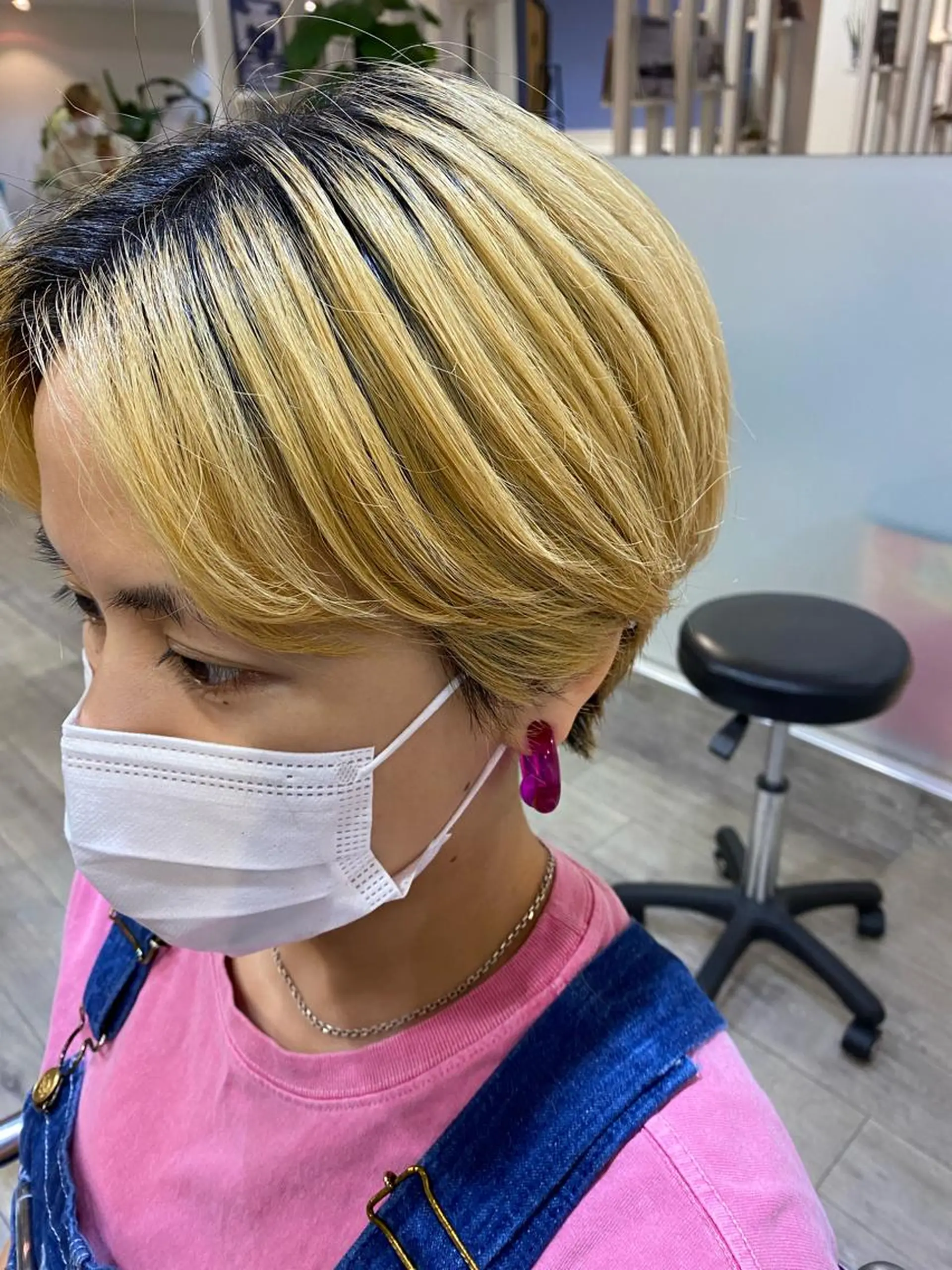 ショート 小林 朋花のヘアスタイル