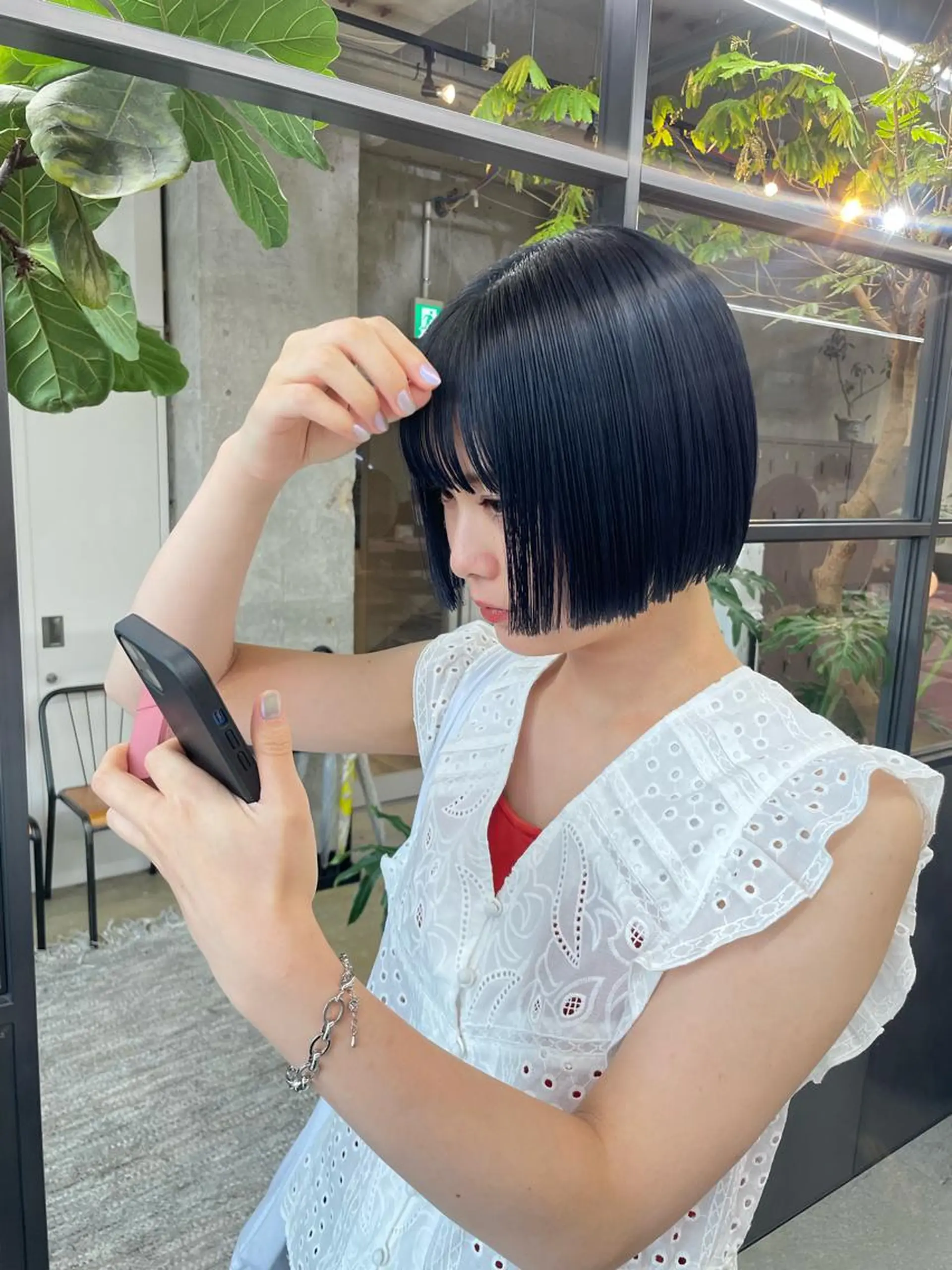 ミディアム カラー ブリーチ ブルーカラー ボブ 小木曽智美 /ボブ/ショートのヘアスタイル