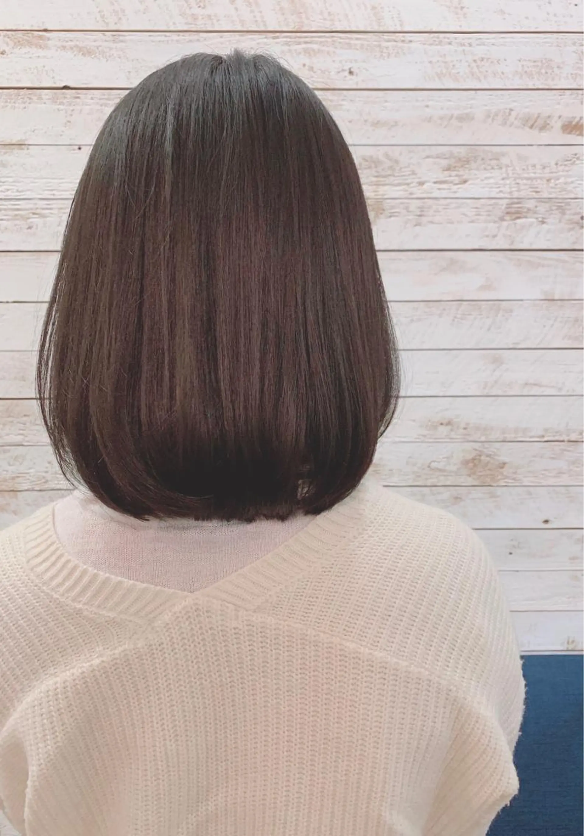 ミディアム Log.hair所属・小坂 愛美のヘアスタイル