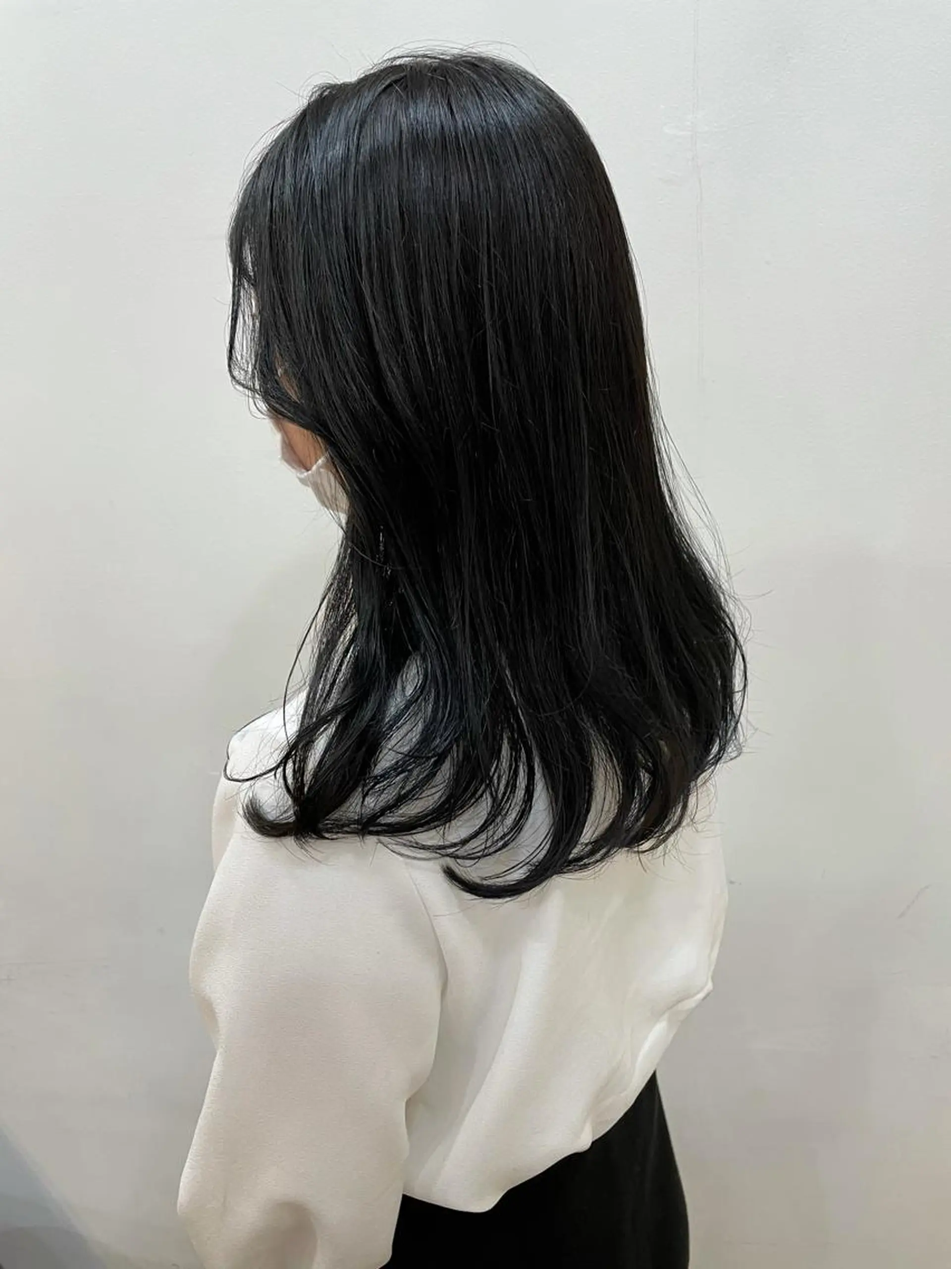 セミロング カラー あずまぐち めぐみのヘアスタイル