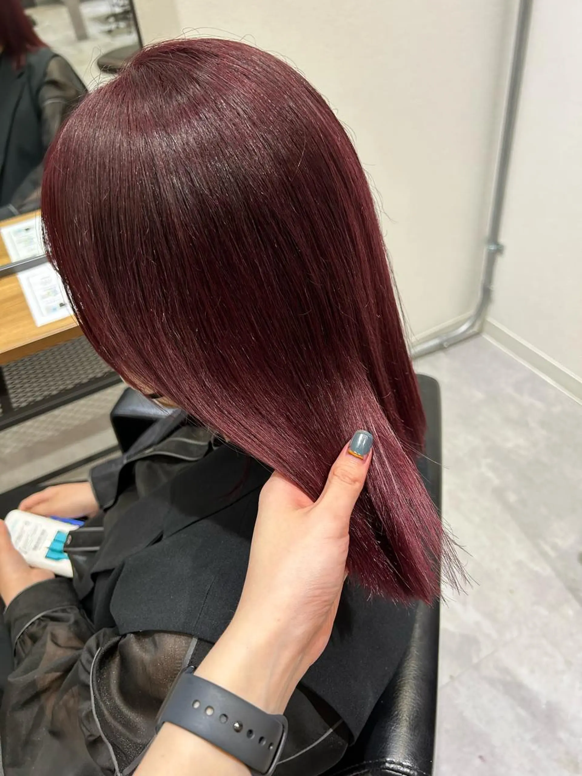 ミディアム カラー ブリーチ ブリーチなしカラー バイオレットカラー ENA💗NEXT /ハイトーンエクステのヘアスタイル