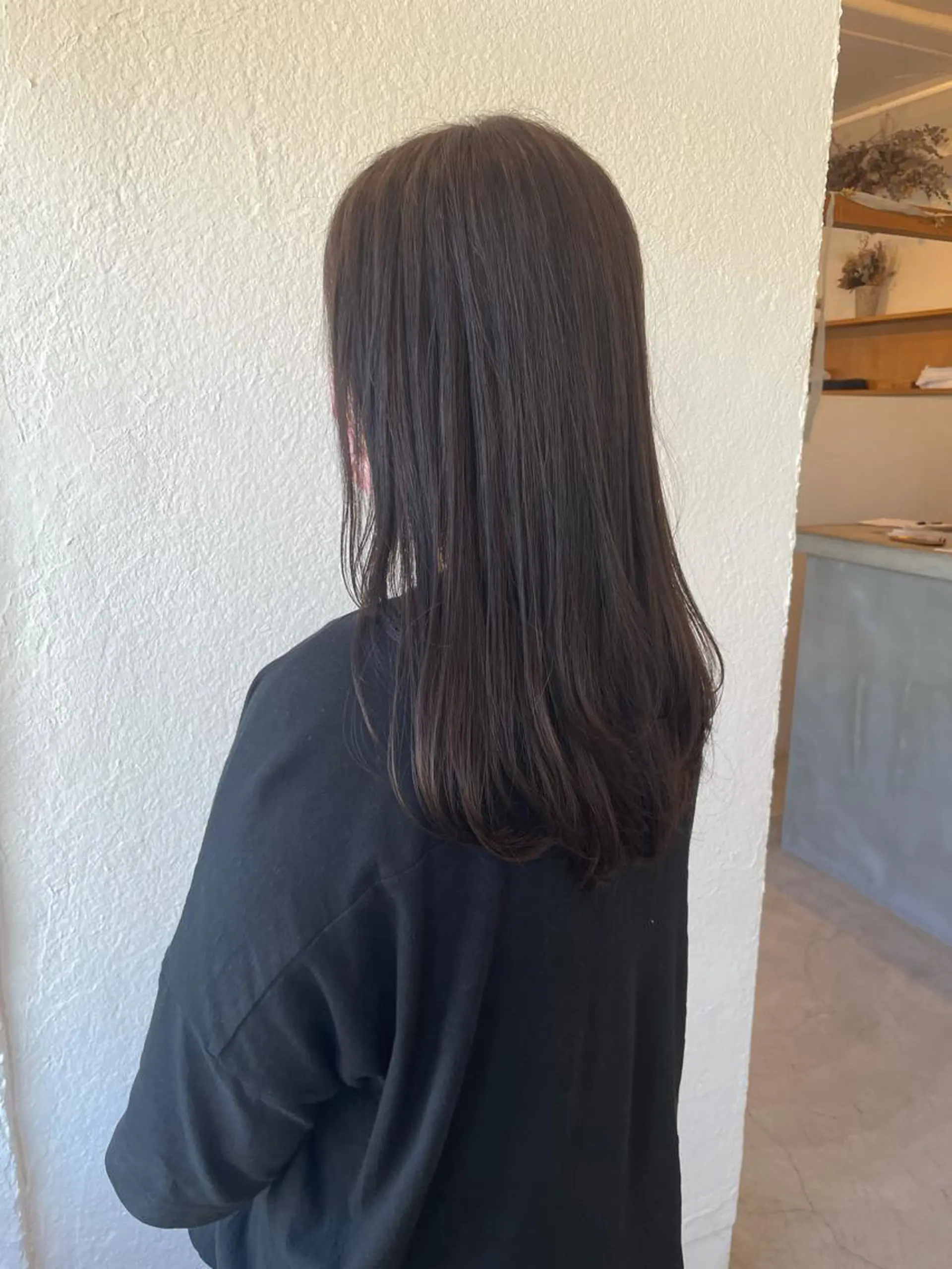 ロング カラー 透明感カラー グレージュ カーキグレージュ カット ヘアカラー トリートメント エターナル所属・髪質改善特化 谷口祐綺のヘアスタイル