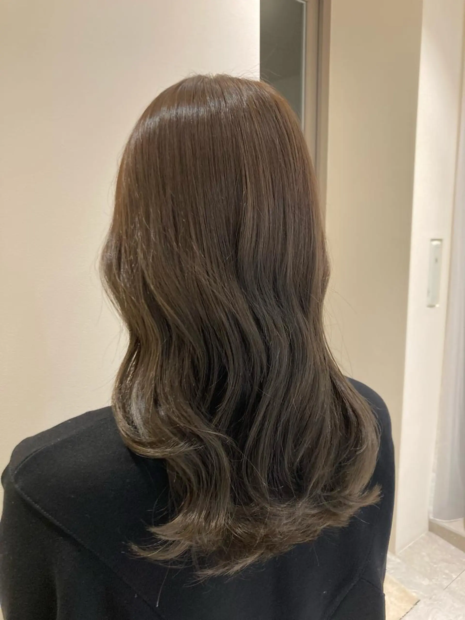 セミロング 透明感カラー 🩷ྀིAYAKAのヘアスタイル