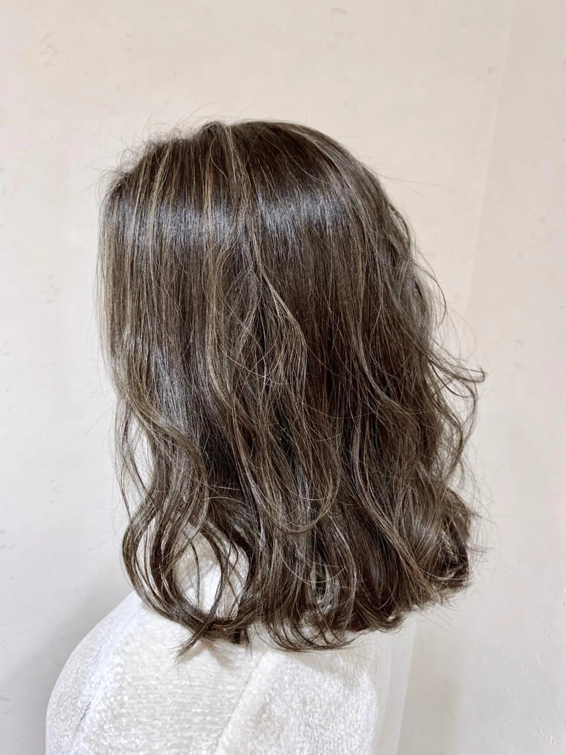 セミロング カラー タワラ ソウタ Directorのヘアスタイル
