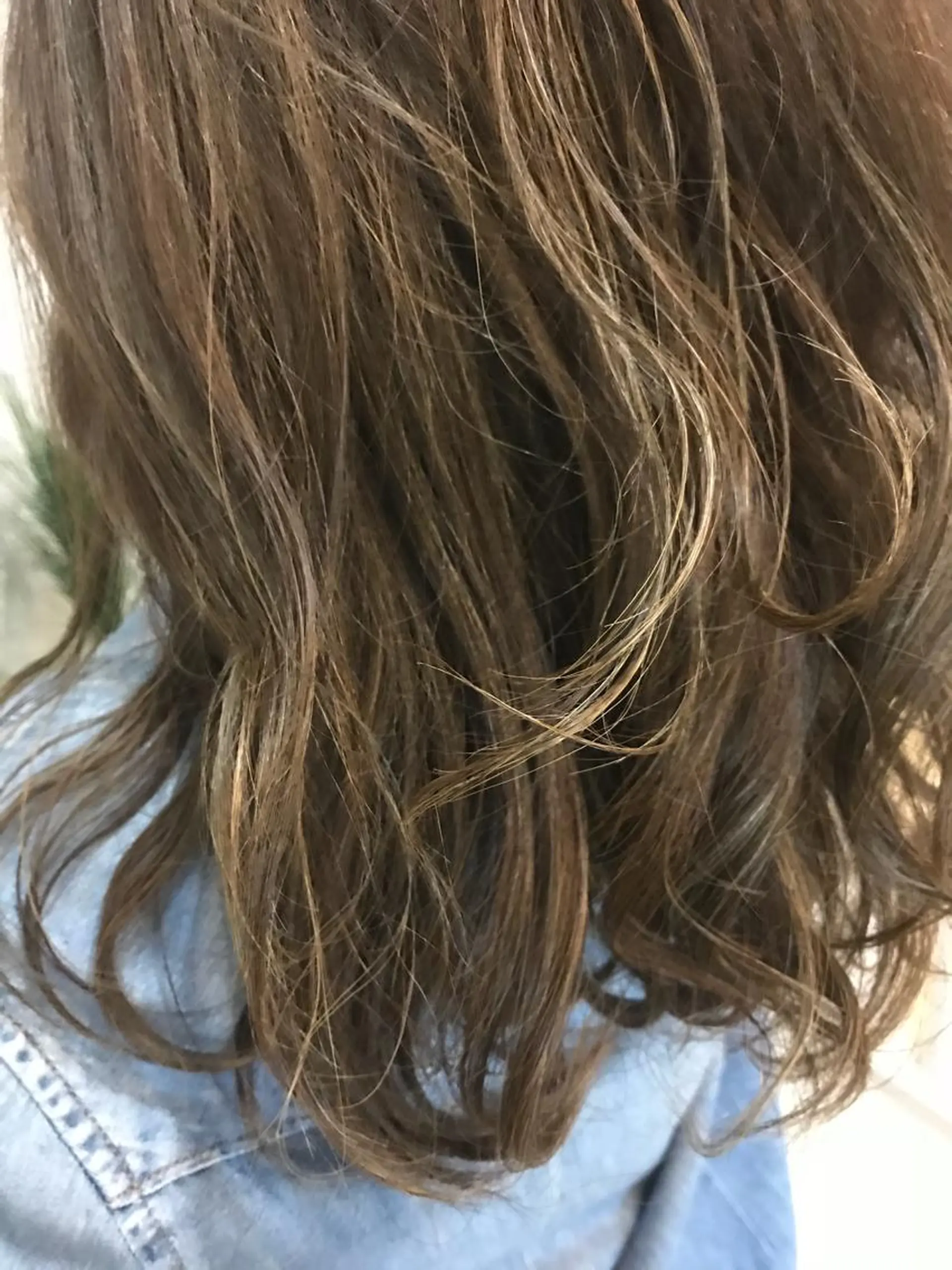 ミディアム カット ヘアカラー トリートメント 髪質改善縮毛矯正/暖 色カラー/ウエダカナのヘアスタイル