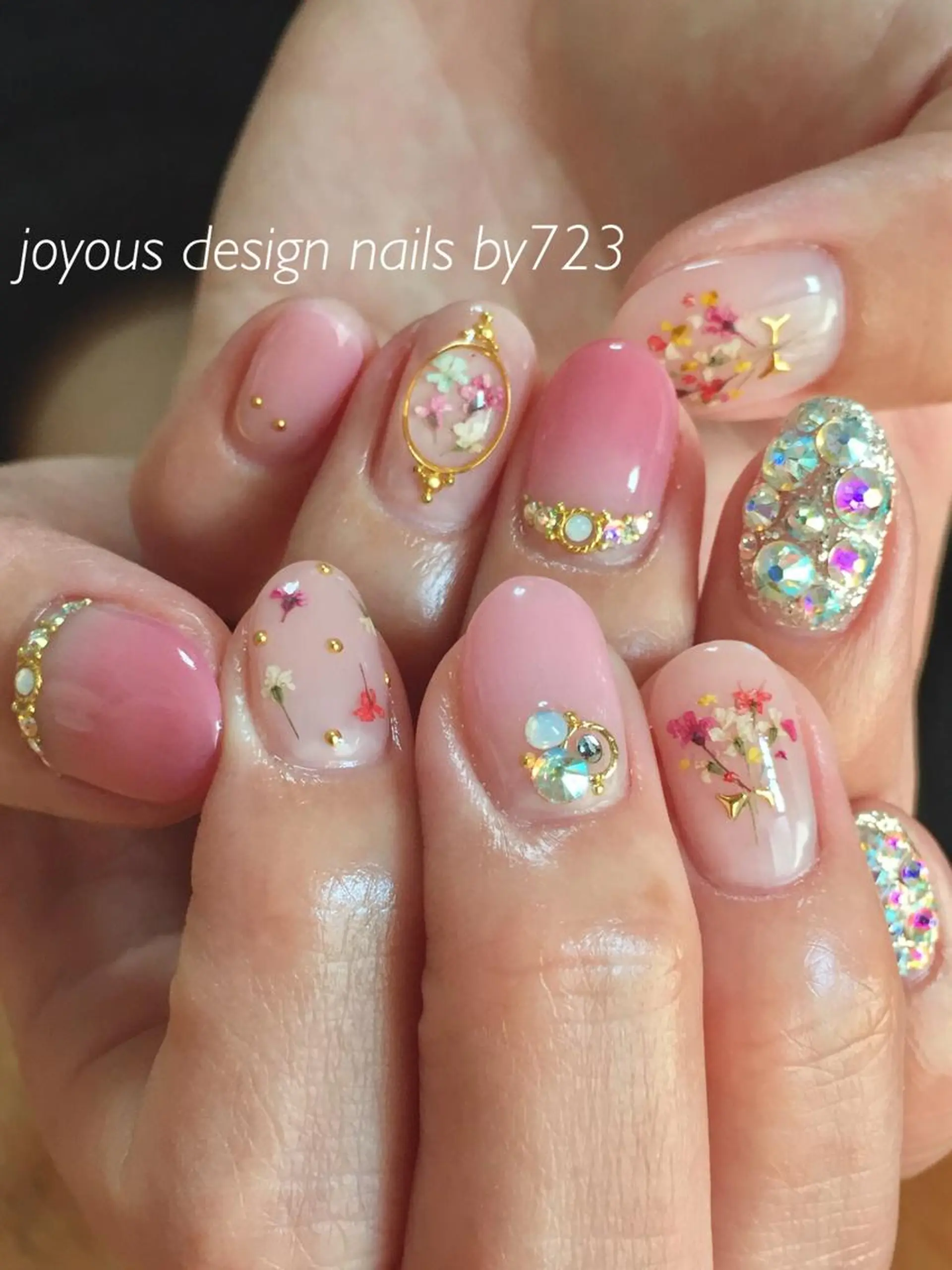 ネイル フラワーネイル ブライダルネイル ハンドネイル jdn natsumiのネイルデザイン