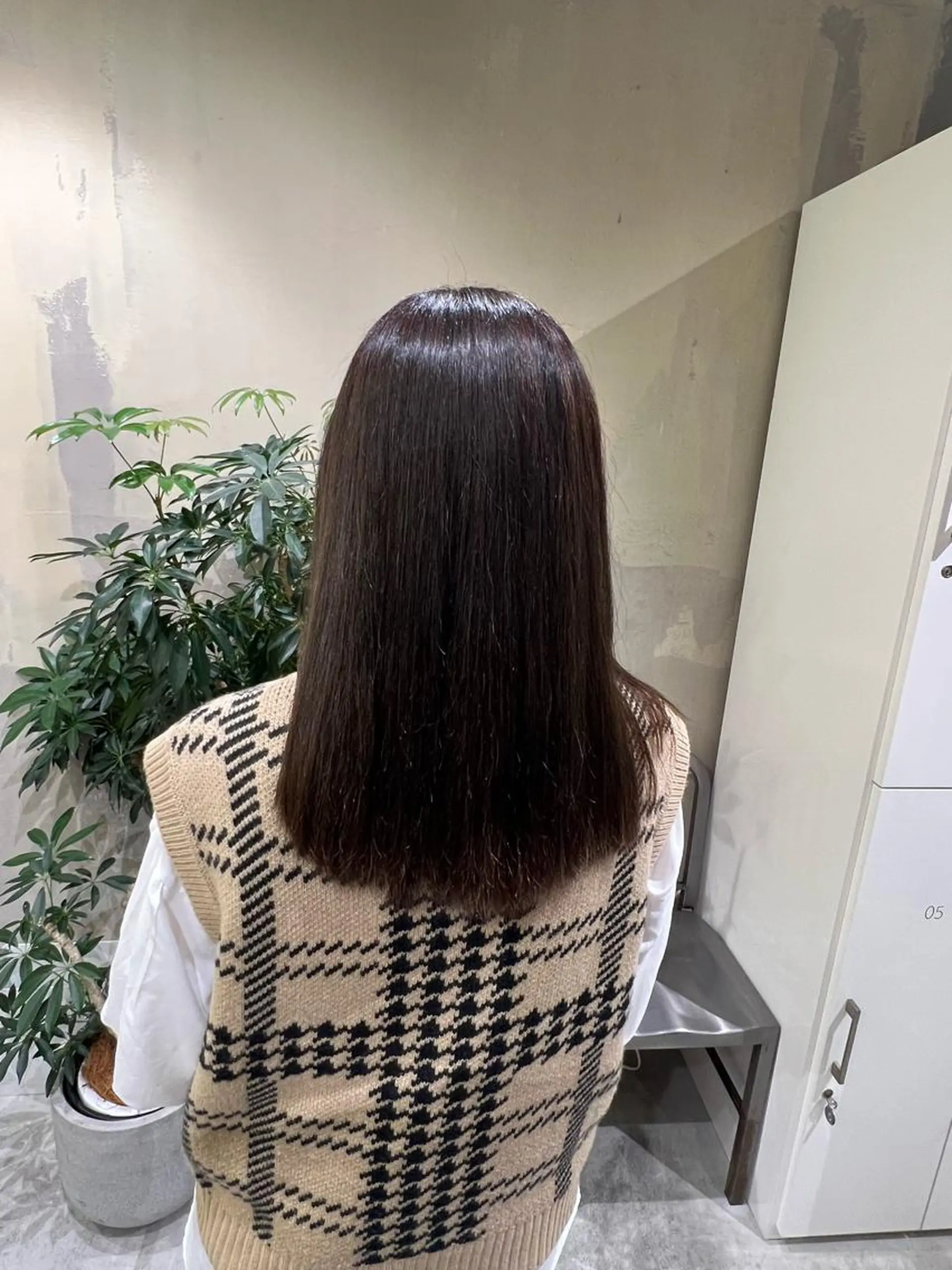 セミロング HERMITAGE YUDUKIのヘアスタイル