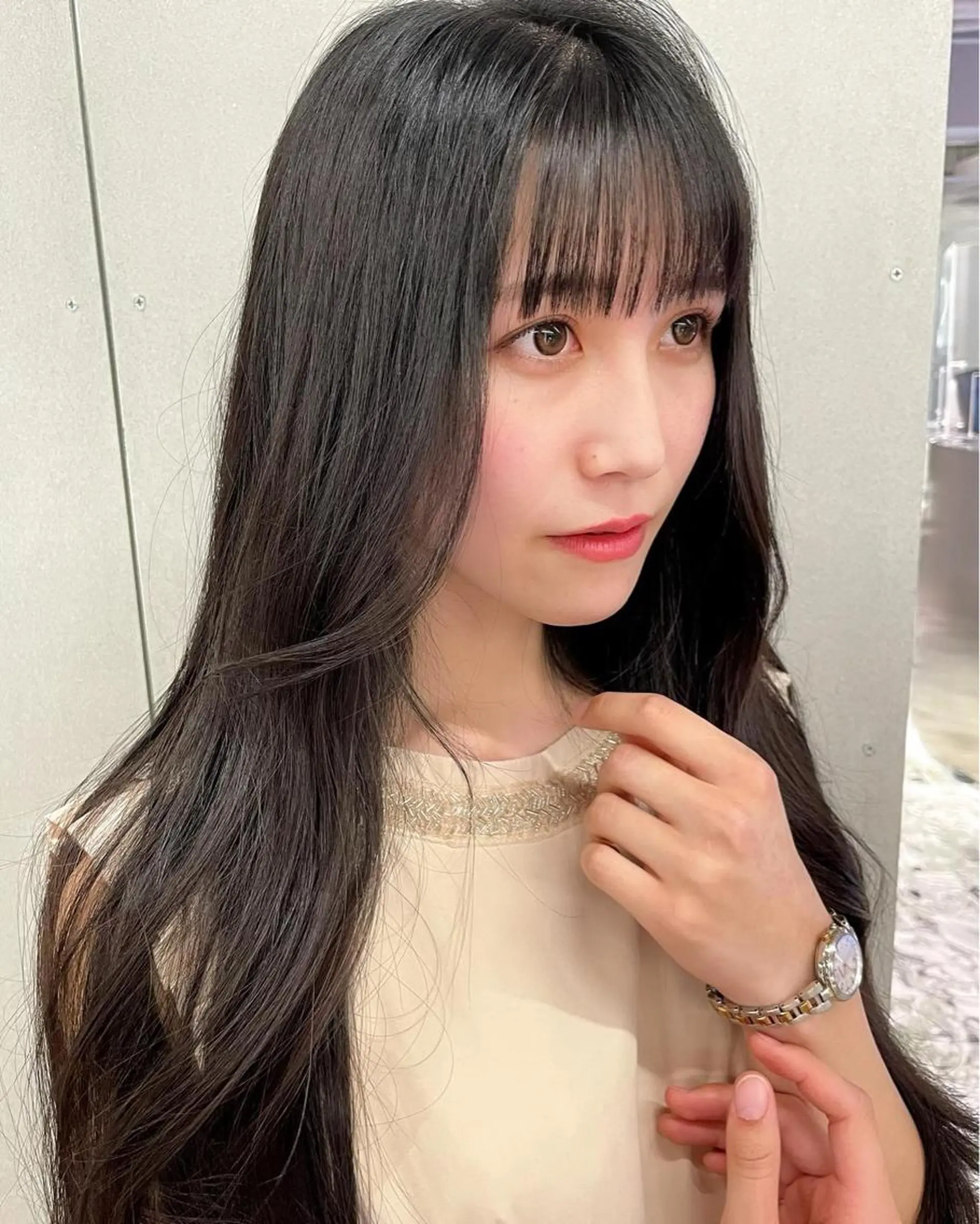 ロング パーマ レイヤー/髪質改善 /透け感カラー/艶髪のヘアスタイル