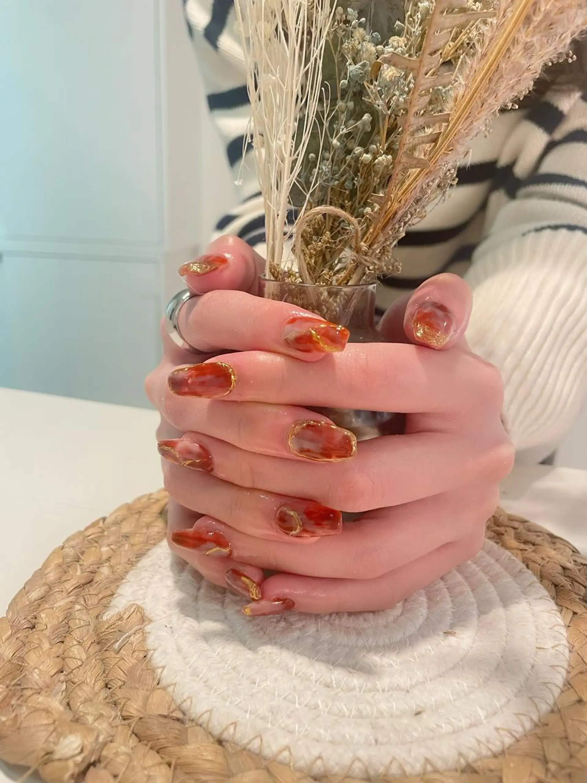 ネイル ニュアンスネイル 赤色 D.d Nail Moeのネイルデザイン