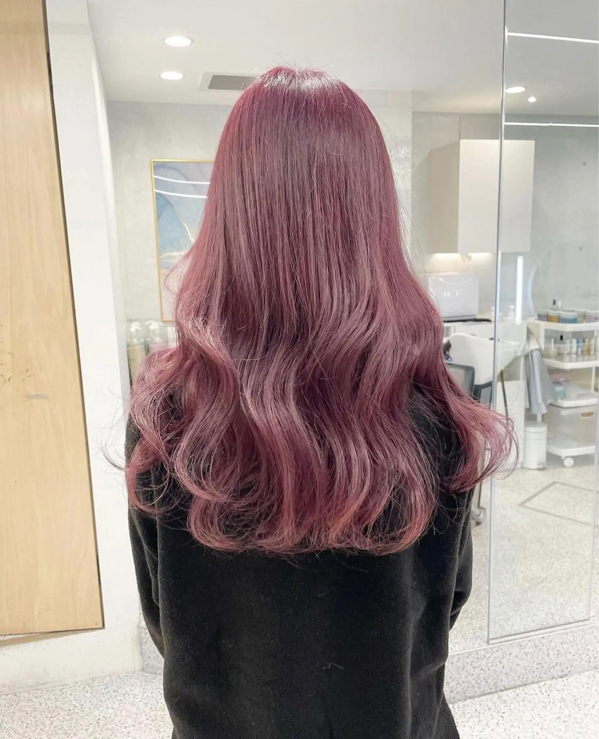 ロング カラー 透明感カラー🪡🤍 nanao🤍🪡のヘアスタイル