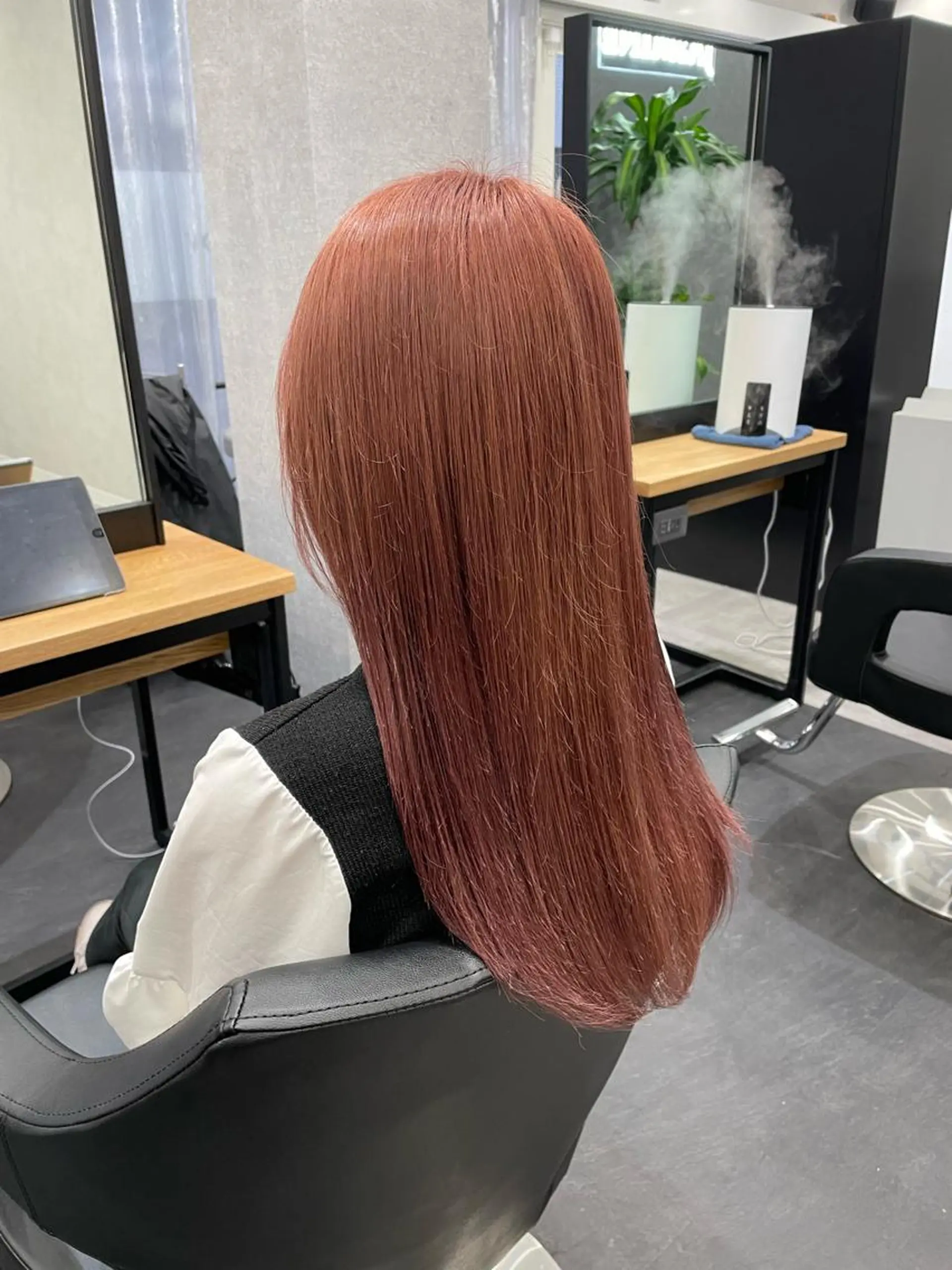 ロング カラー THE2ND 大竹 瞳のヘアスタイル