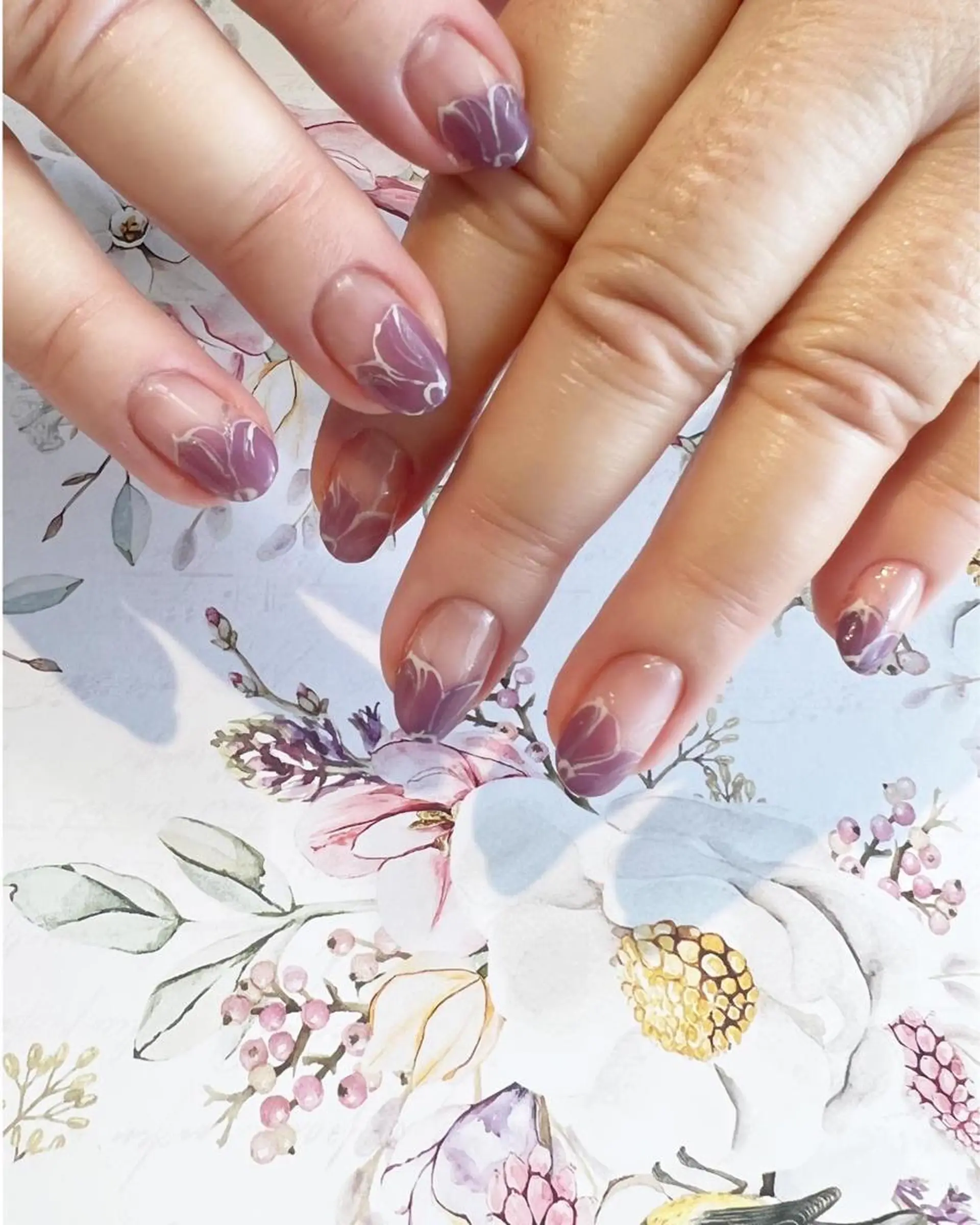 ネイル ハンドネイル & nudge nail所属・&nudgenail 本多のネイルデザイン