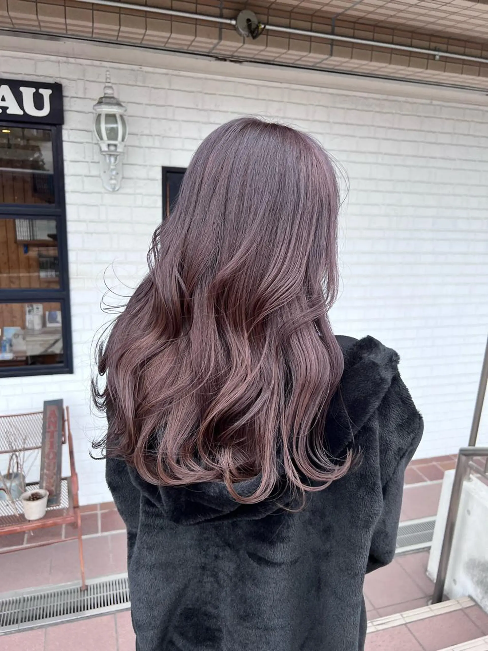 セミロング カラー ブリーチ ケアブリーチ ダブルカラー イルミナカラー ピンクカラー ヘアカラー トリートメント 髪質改善と艶カラー 💎坂田 裕紀のヘアスタイル