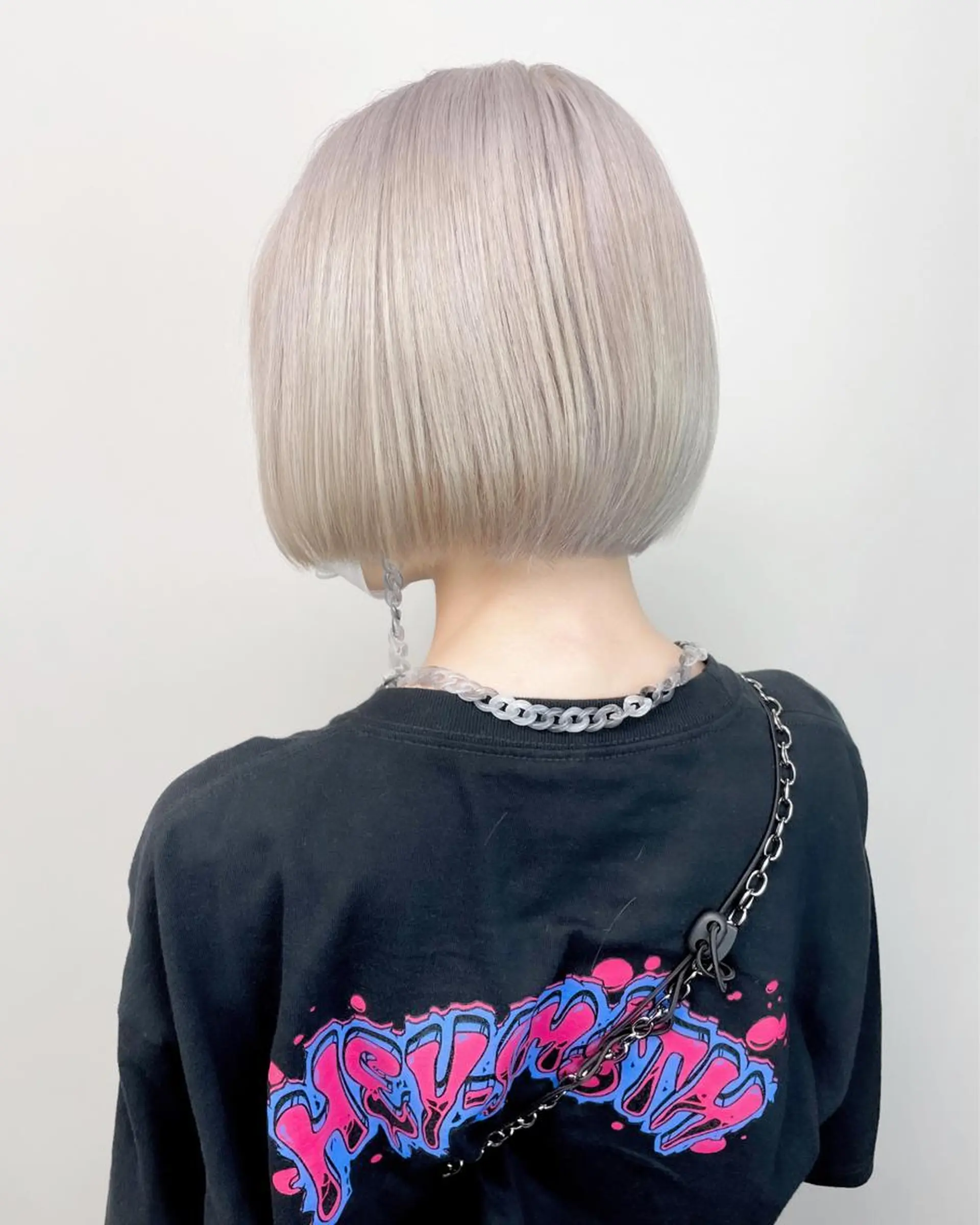 ショート カラー シールエクステ バレイヤージュ ミストバング ブリーチ ダブルカラー カット ヘアカラー トリートメント 【KIRA 代表】 TATSUYAのヘアスタイル