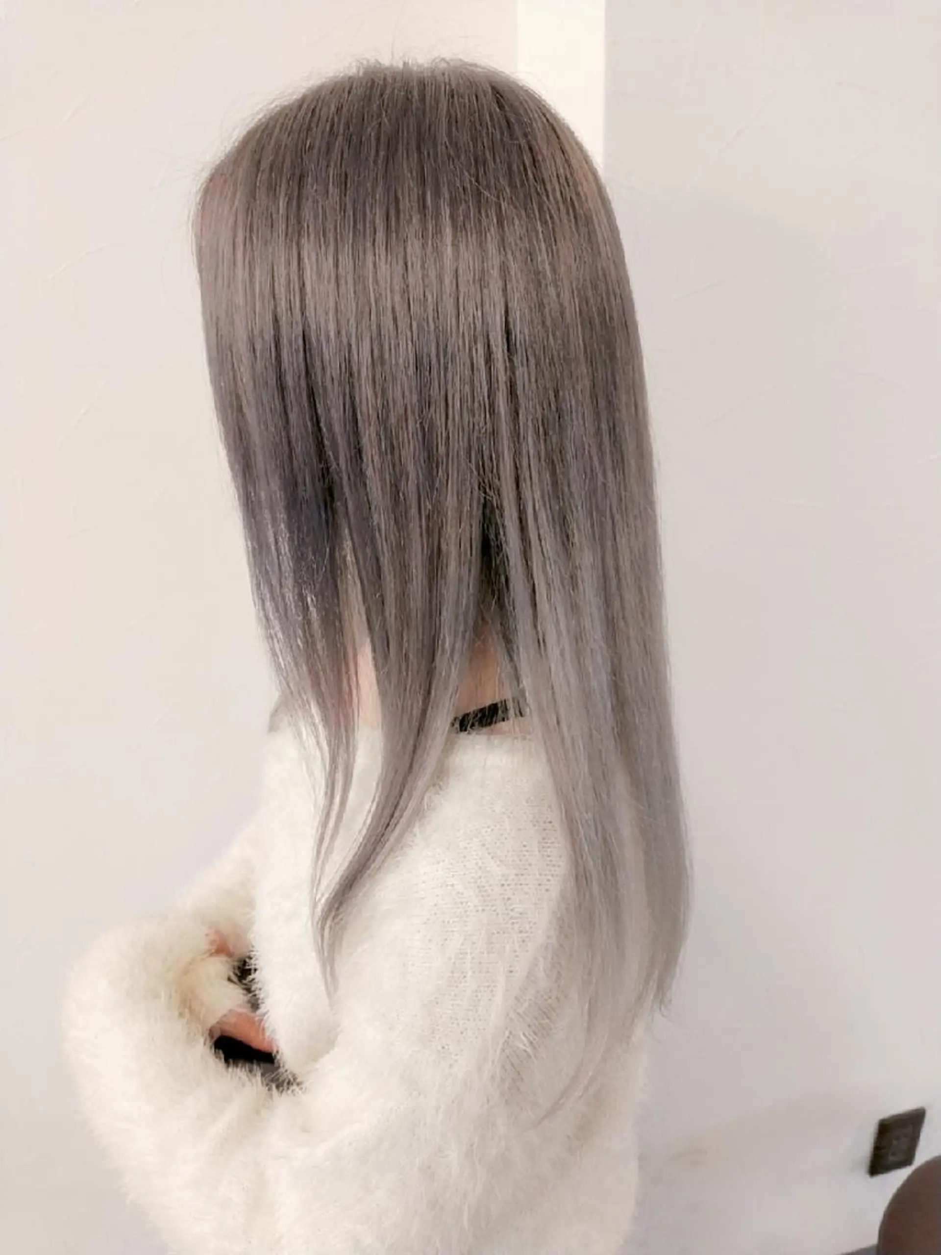 ロング カラー アディクシーカラー バレイヤージュ ブリーチ ダブルカラー グラデーションカラー デザインカラー 髪質改善Lilithのその他イメージ