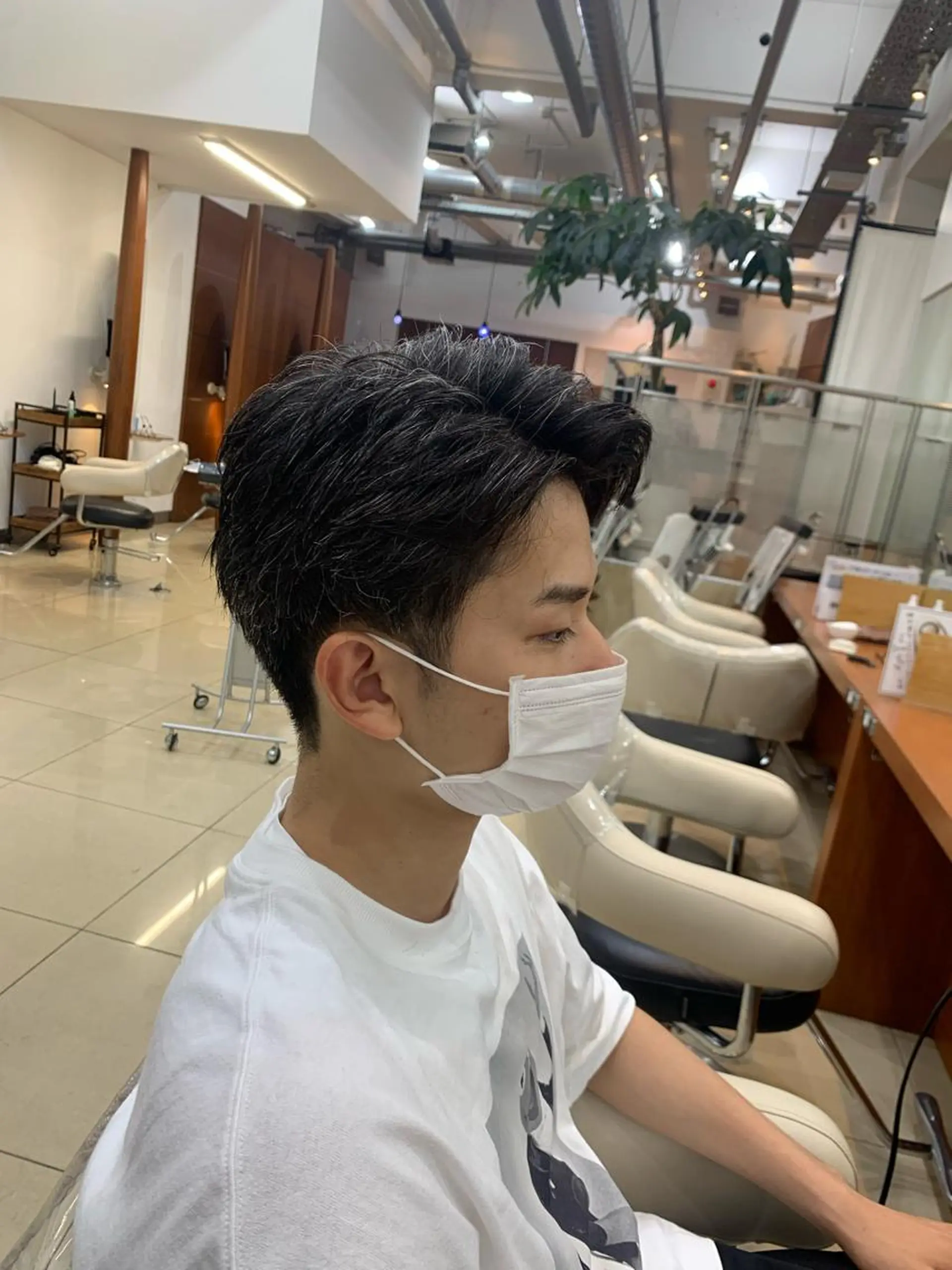 メンズ 大人透明感艶カラー 寺田稜のヘアスタイル