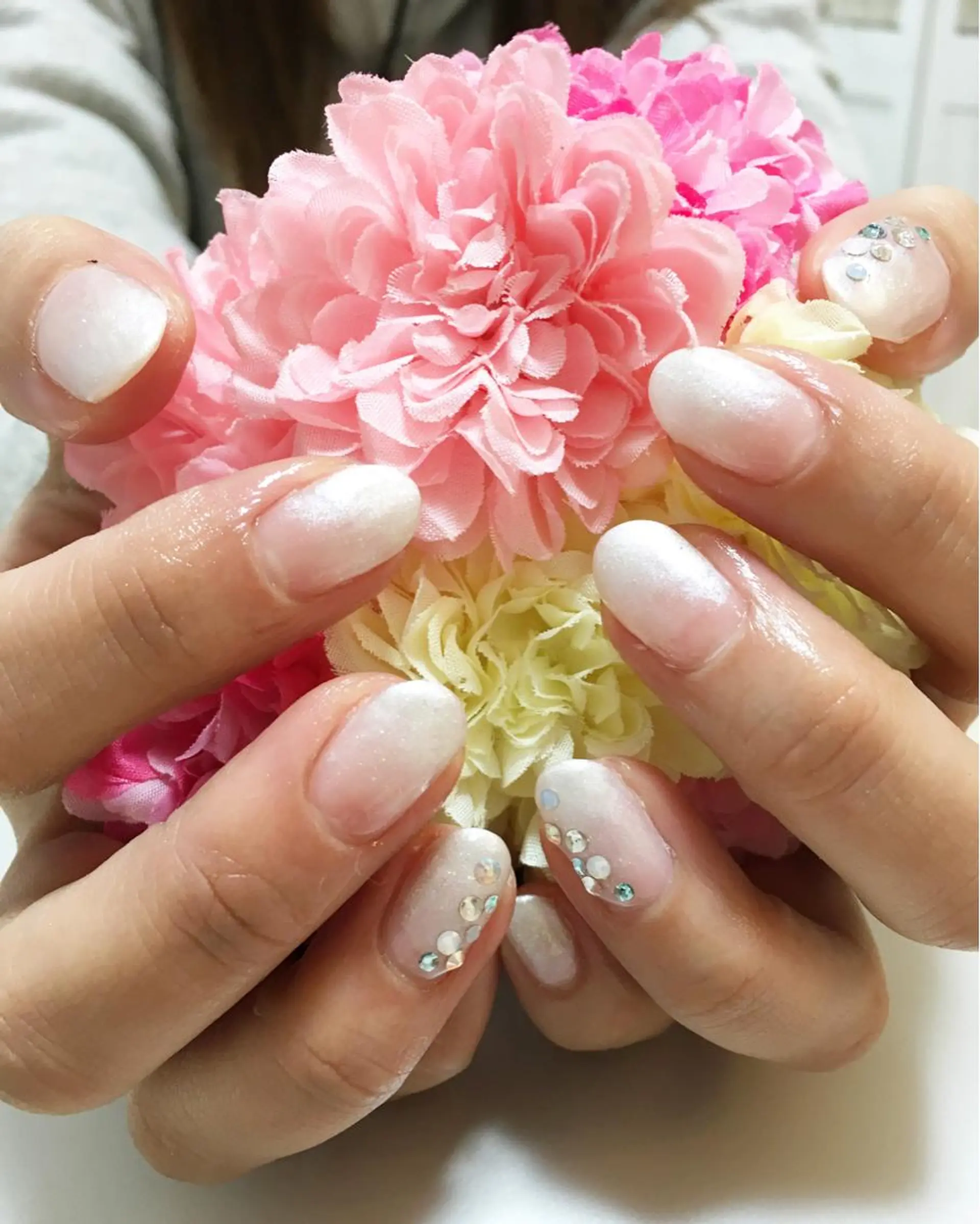 ネイル Petit Fleur所属・青柳 亜梨奈のマツエク・マツパデザイン