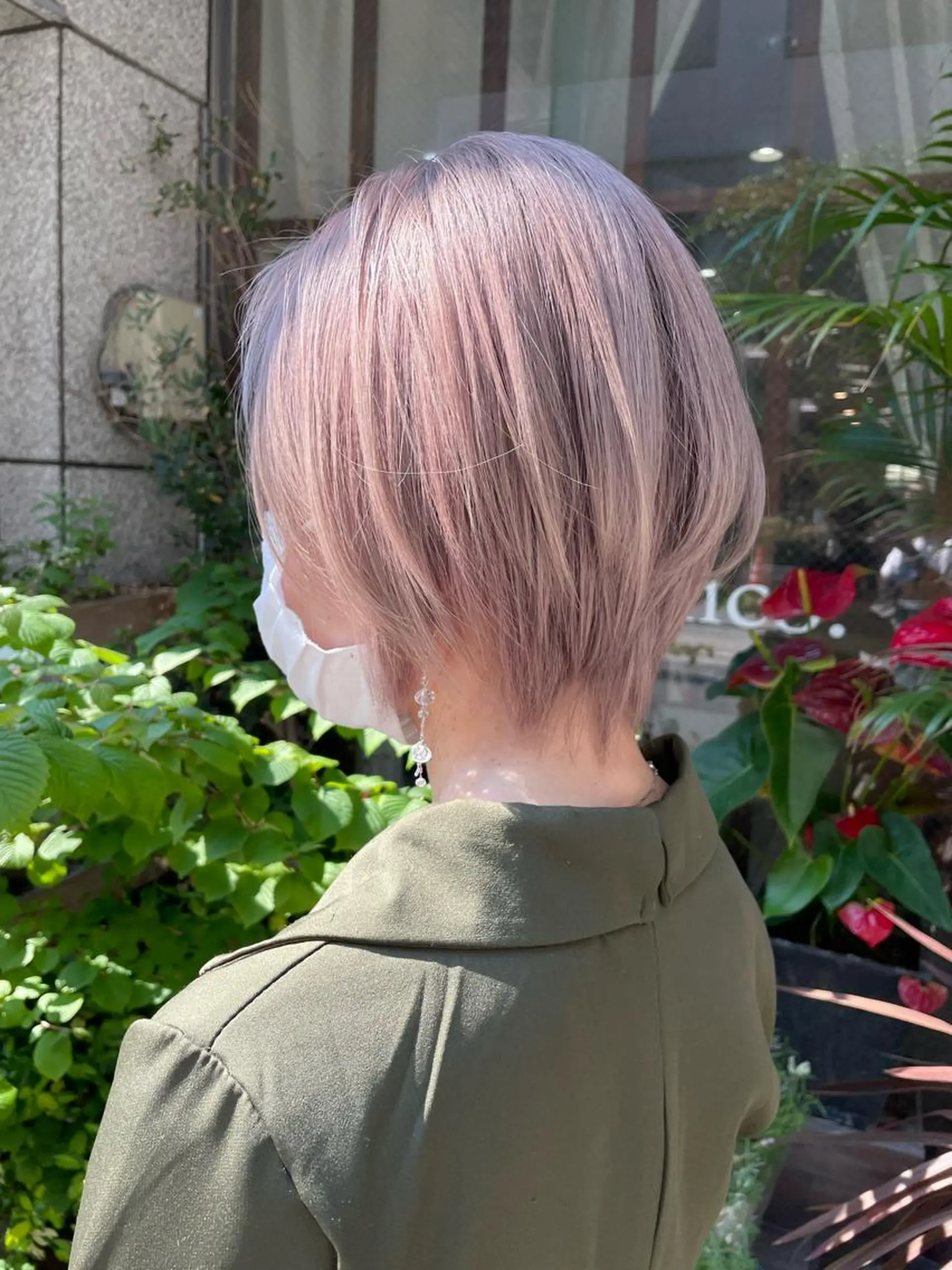 ショート カラー ハイトーンカラー カット 安田 蓮のヘアスタイル