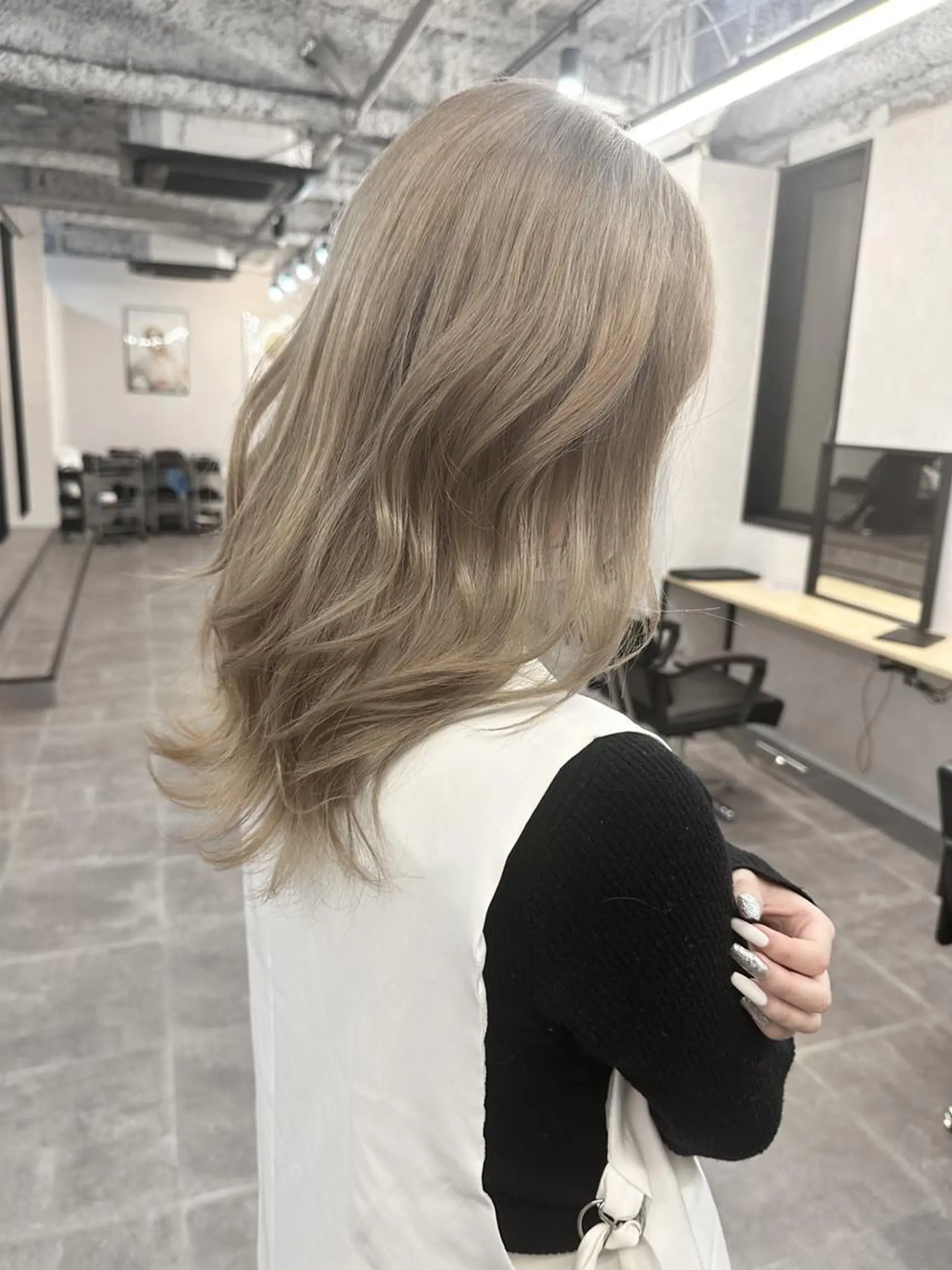 セミロング ヘアアレンジ カラー 💎lino _by _ACNE💎 🧸のヘアスタイル