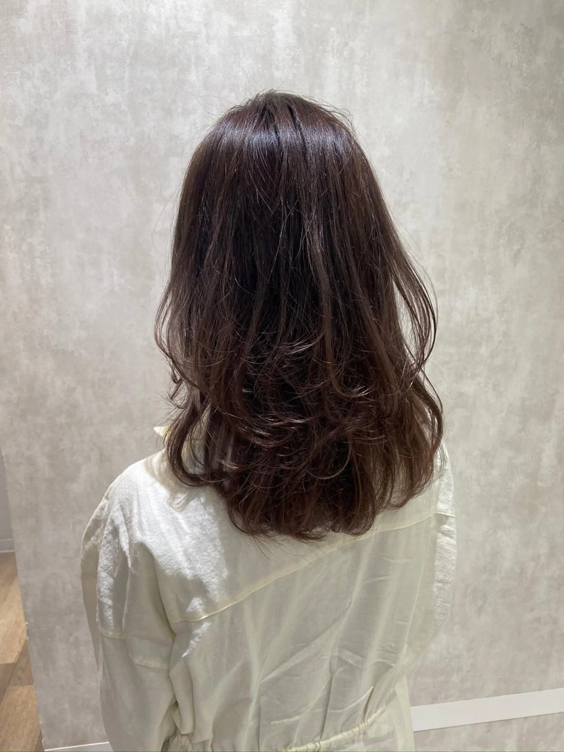 ミディアム レイヤーカット 吉祥寺 unica by belle所属・utsumi uran 吉祥寺のヘアスタイル