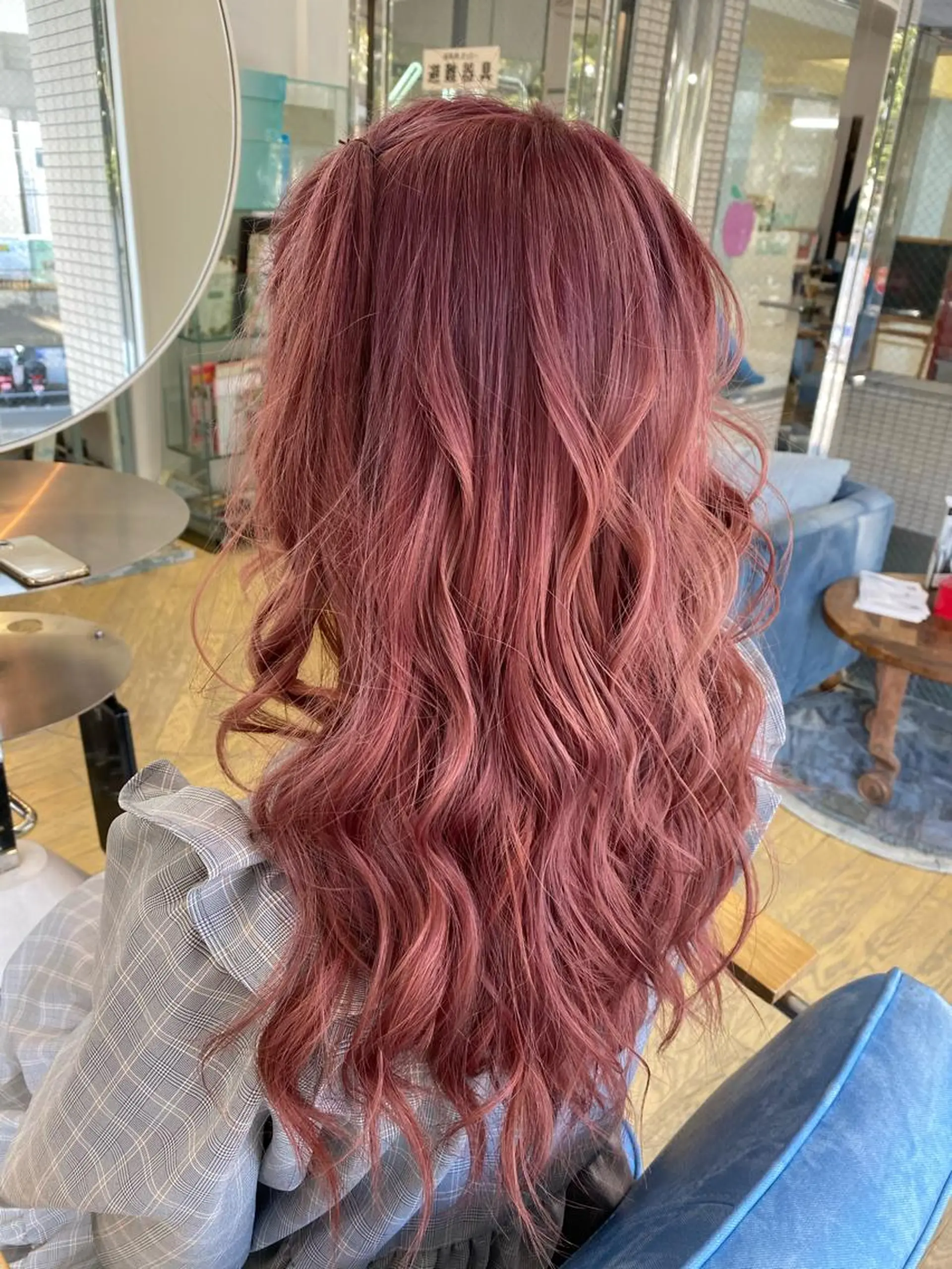 ロング カラー 💖ハイライト/ハイ トーン💖MIKIのヘアスタイル