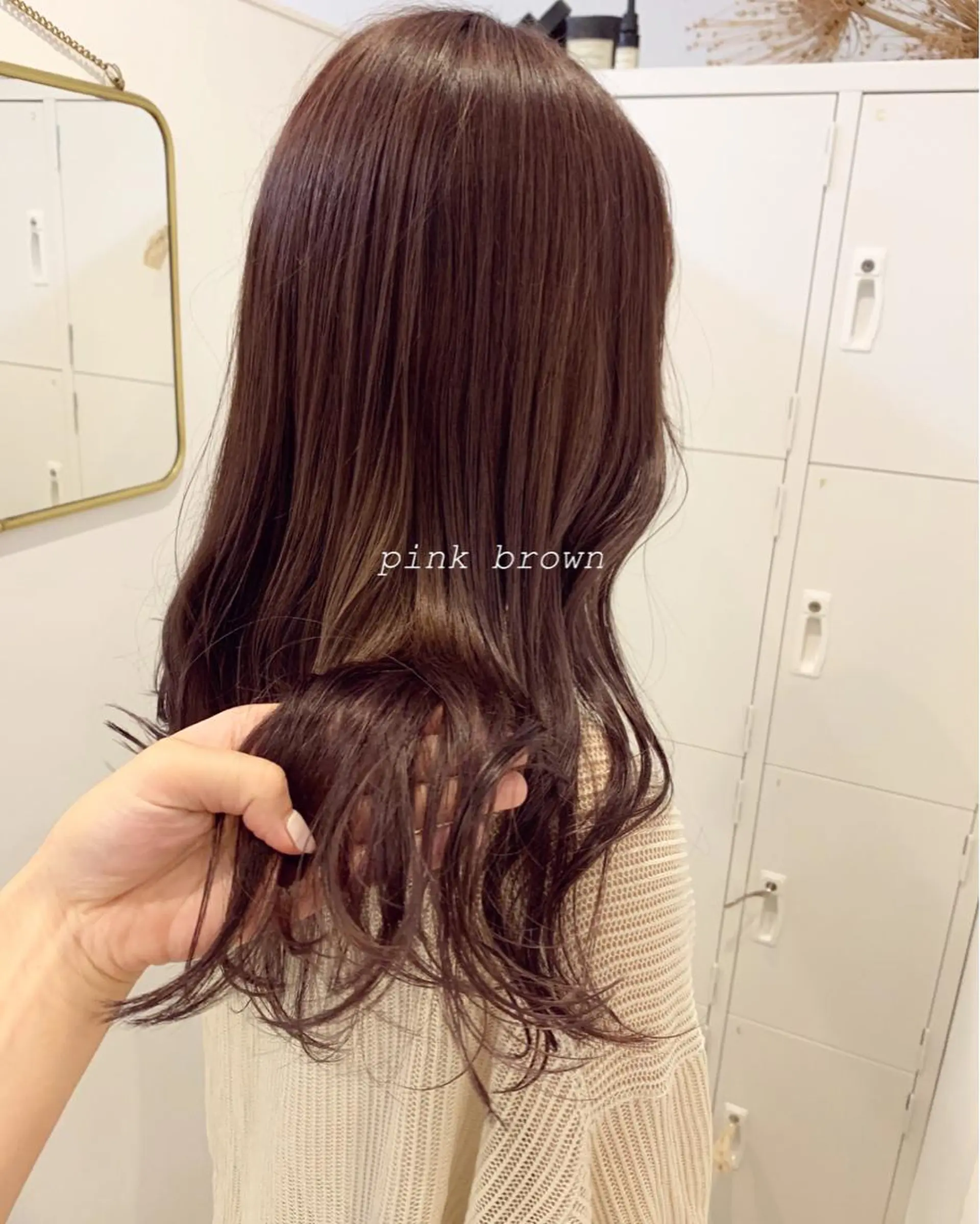 ロング カラー ロング 佐藤 永夏のヘアスタイル