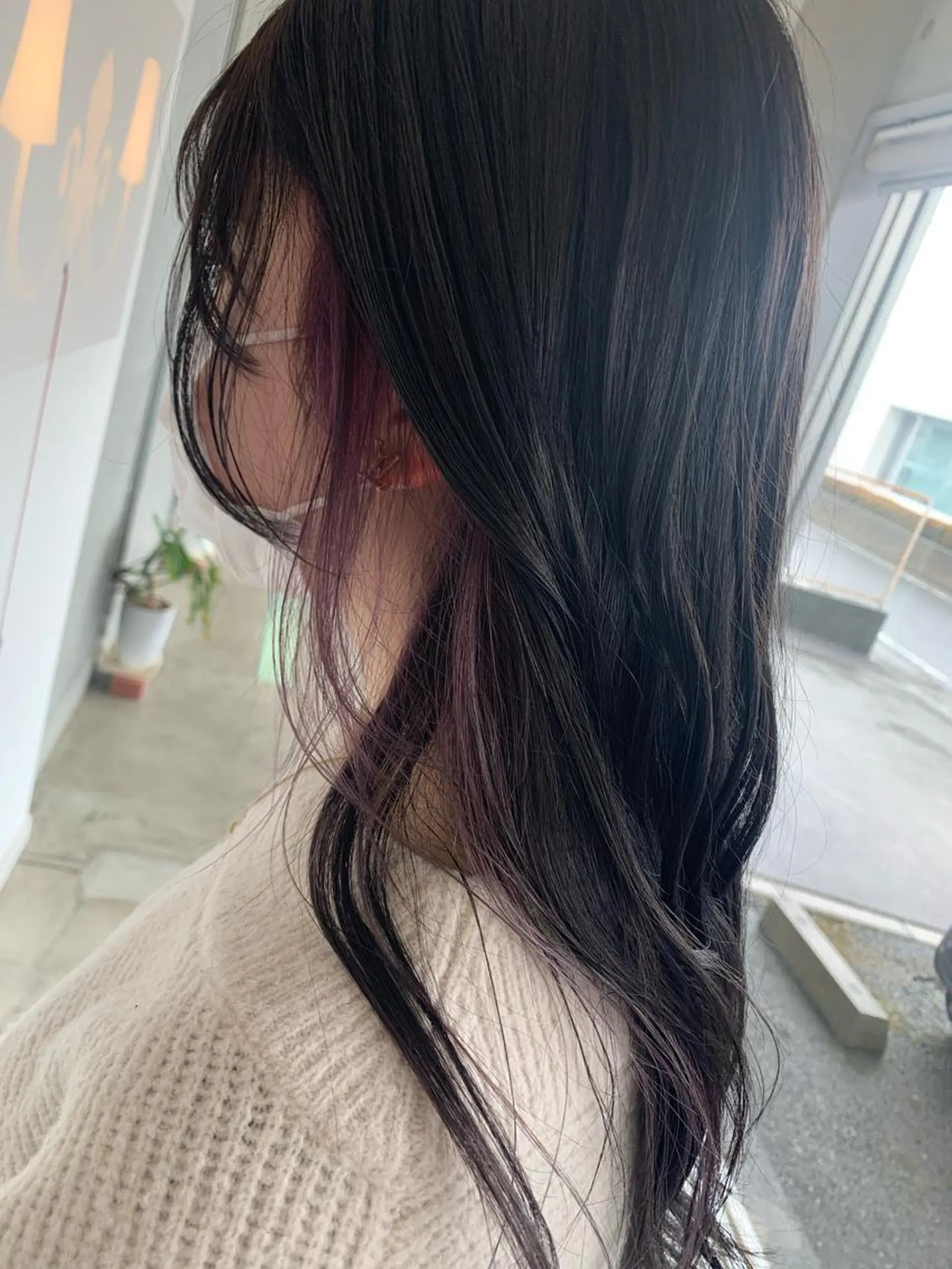 ミディアム パープルカラー おせ ちさとのヘアスタイル