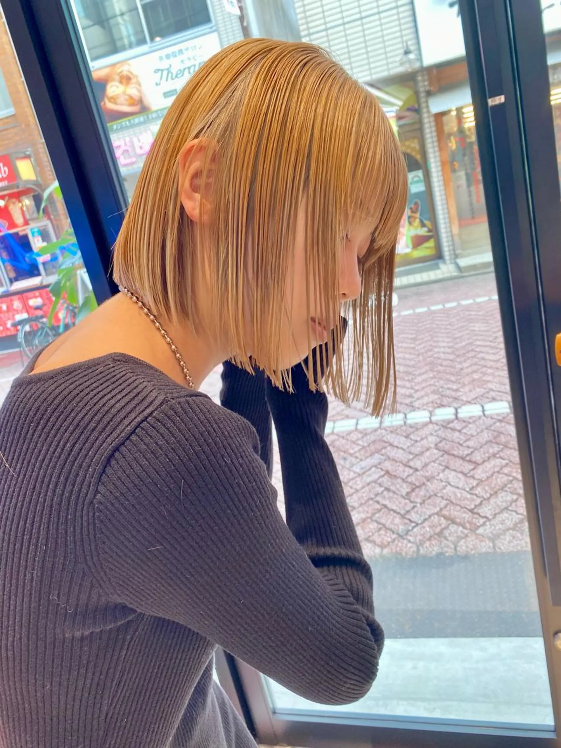 ロング カラー カット ヘアカラー トリートメント 顔周り/ブリーチなし /縮毛矯正🫧伊勢のヘアスタイル