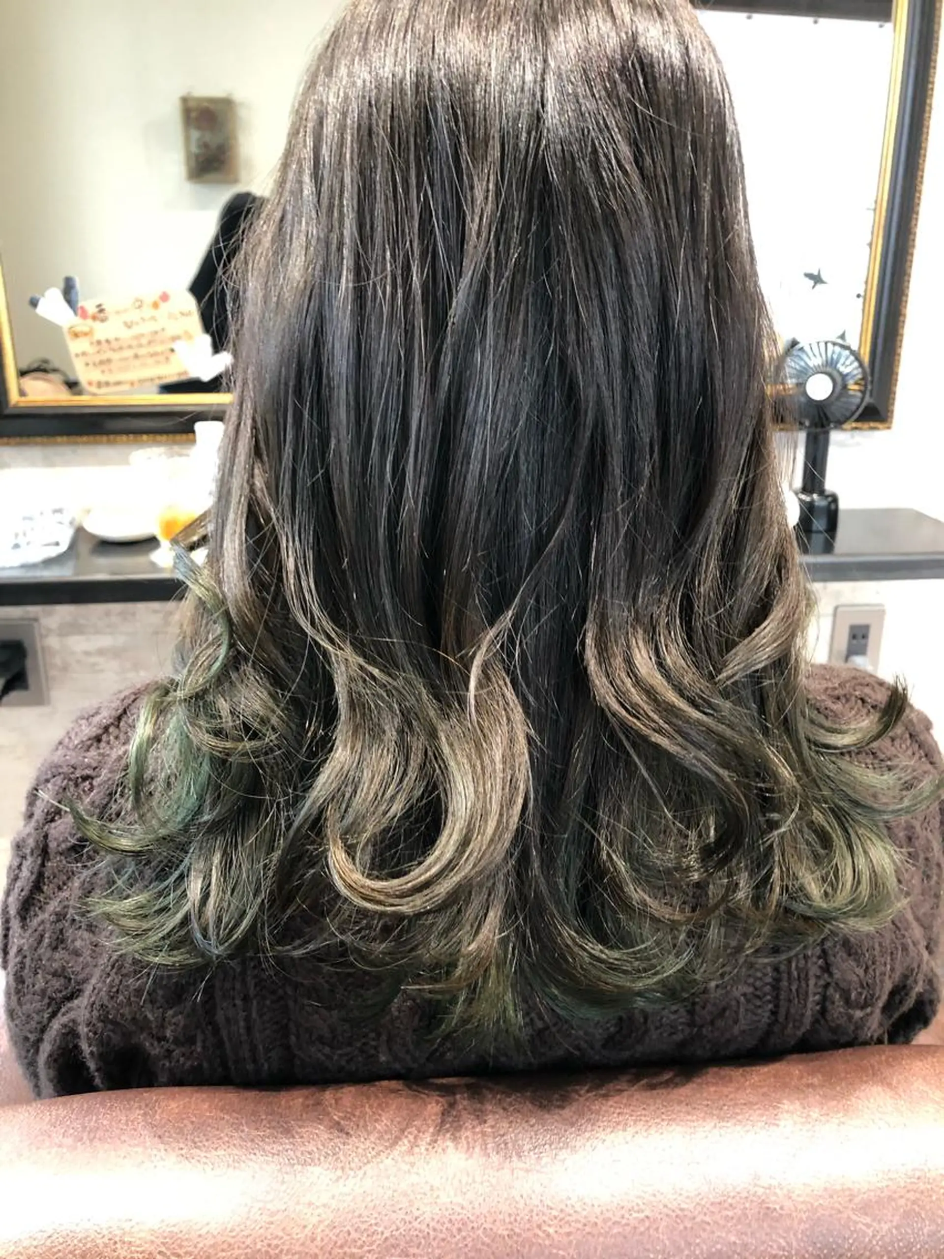 セミロング ヘアカラー トリートメント 北崎 えりのヘアスタイル