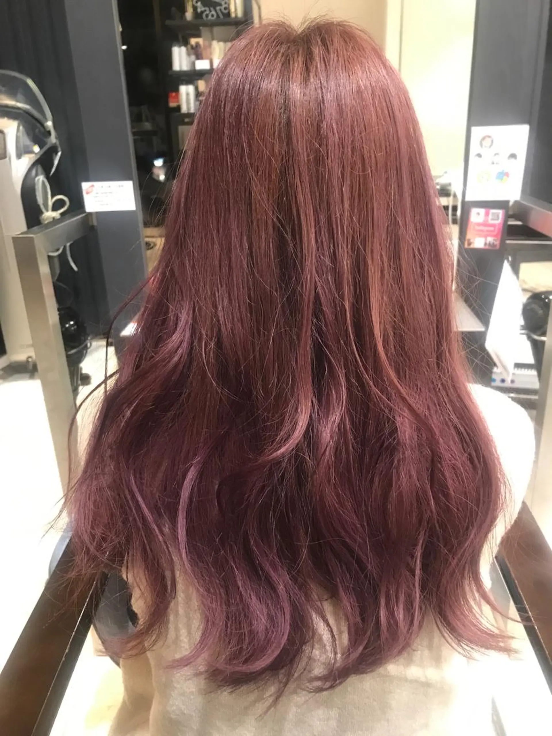ロング カラー グラデーションカラー ラベンダーカラー ラベンダーピンク ピンクカラー 水原 恵莉香のヘアスタイル