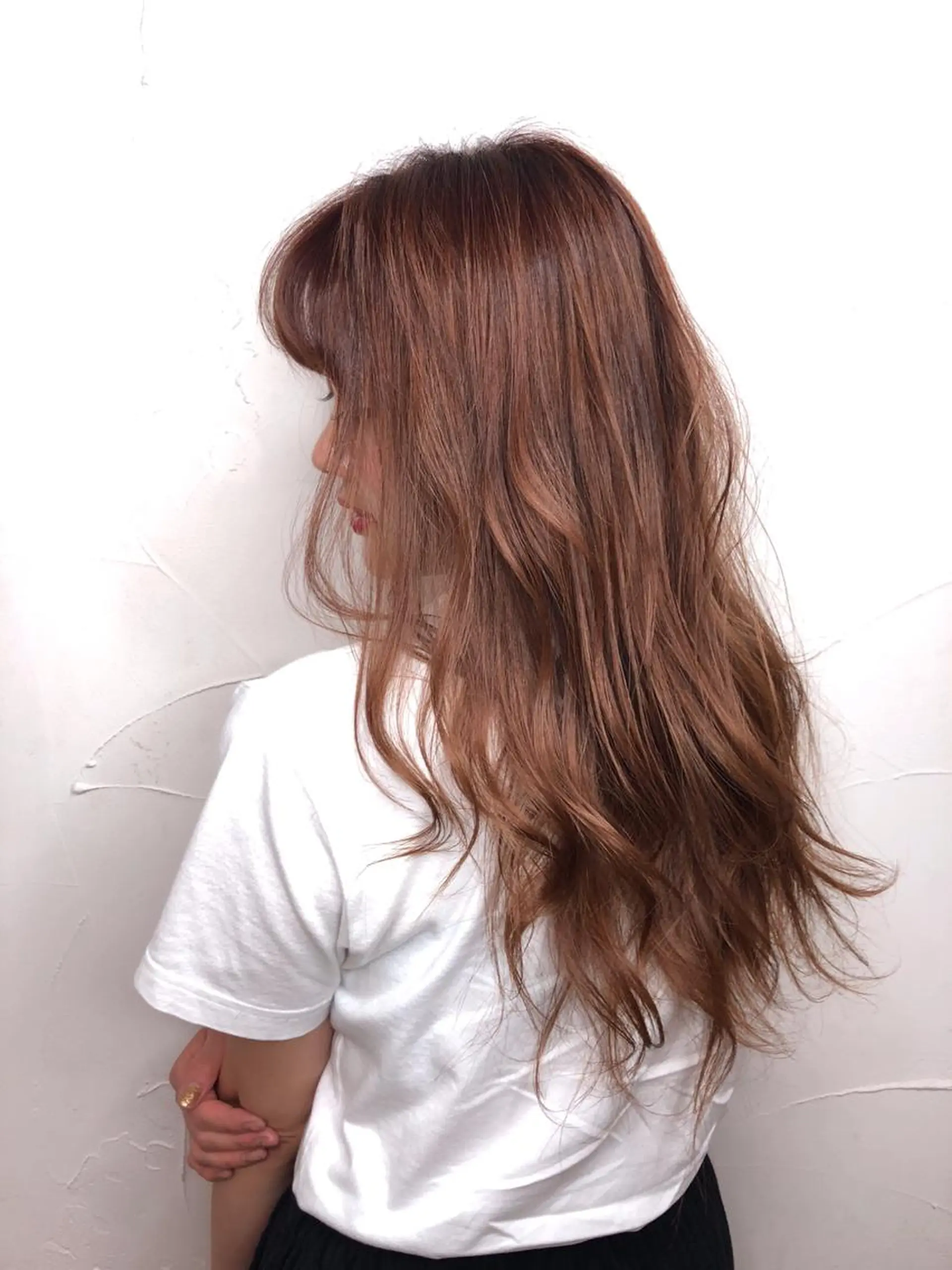 ロング カラー 西山梨々【5/1〜 復帰致します🌼】のヘアスタイル