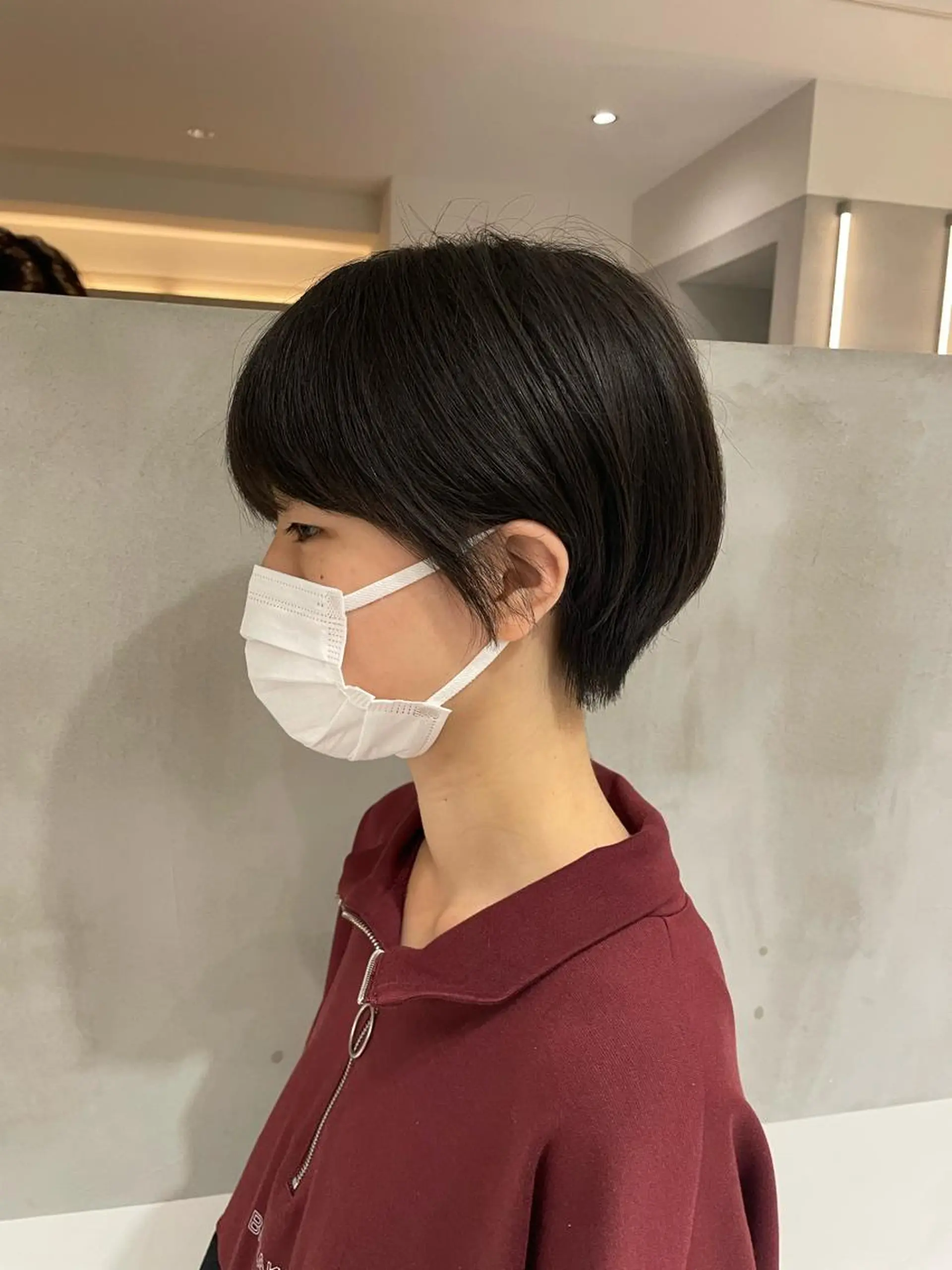 ショート オリーブ カラー✨有坂映哉のヘアスタイル