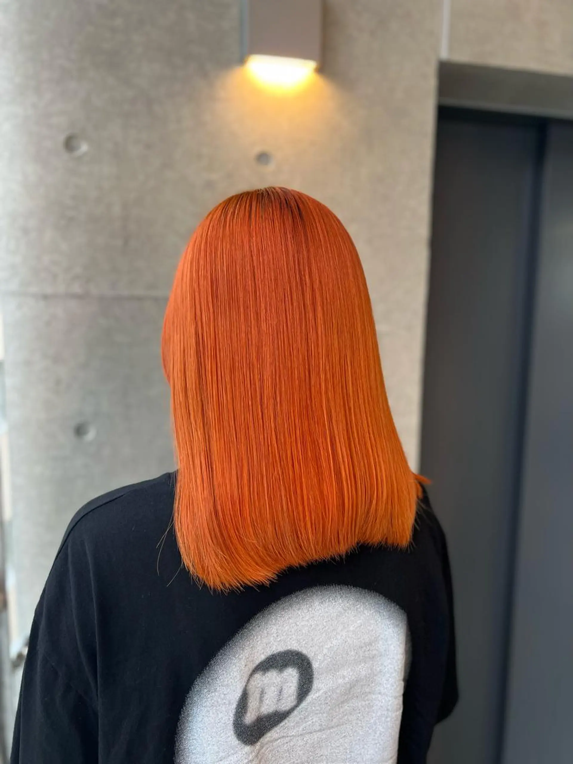 ミディアム カラー シールエクステ アディクシーカラー アッシュ バレイヤージュ ミストバング ヘアカラー 吉野 瑳桜のヘアスタイル