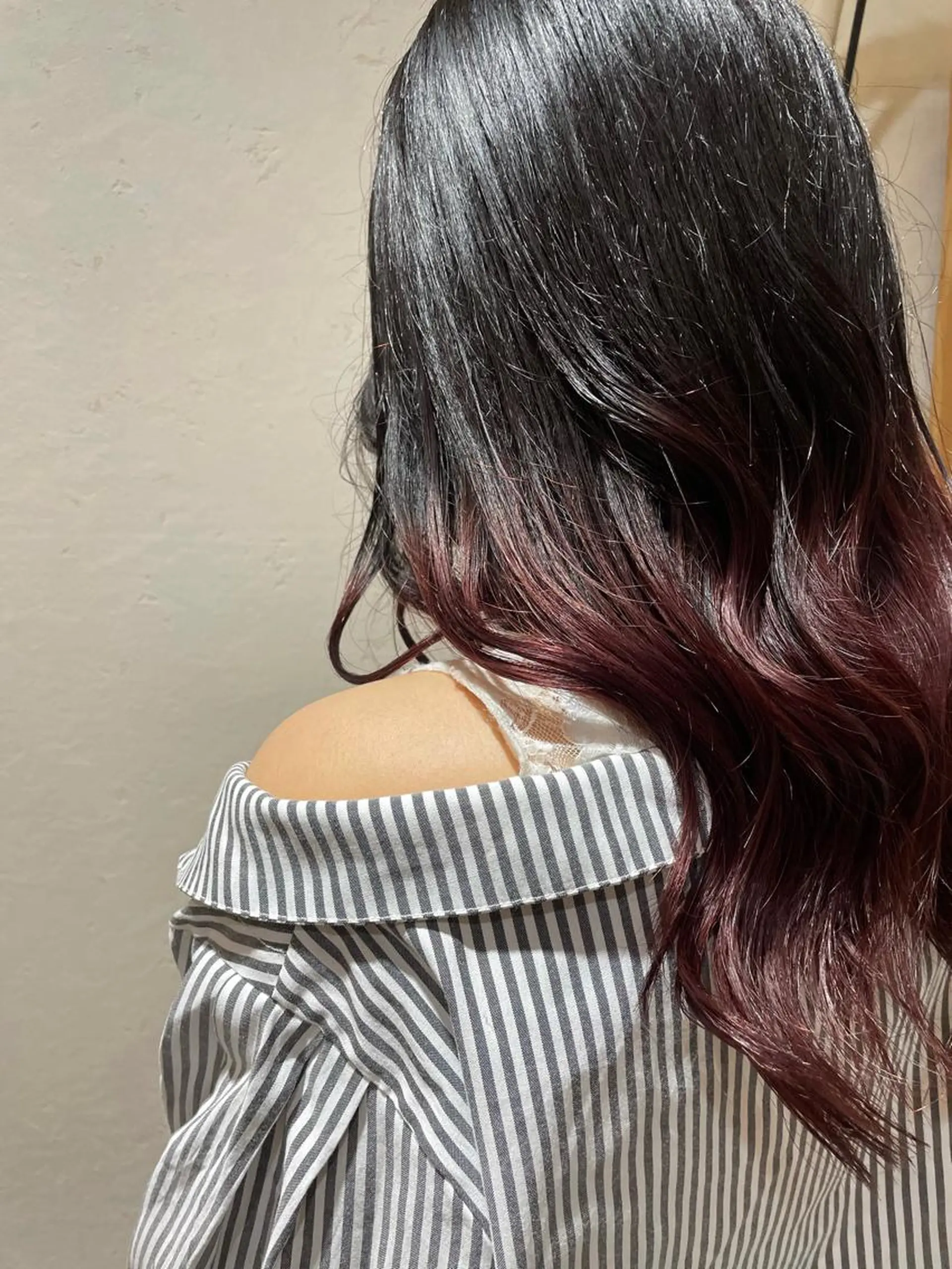 ロング カラー パープルカラー ヘアカラー カウンセリング重視 🌿‬Tsuyukiのヘアスタイル