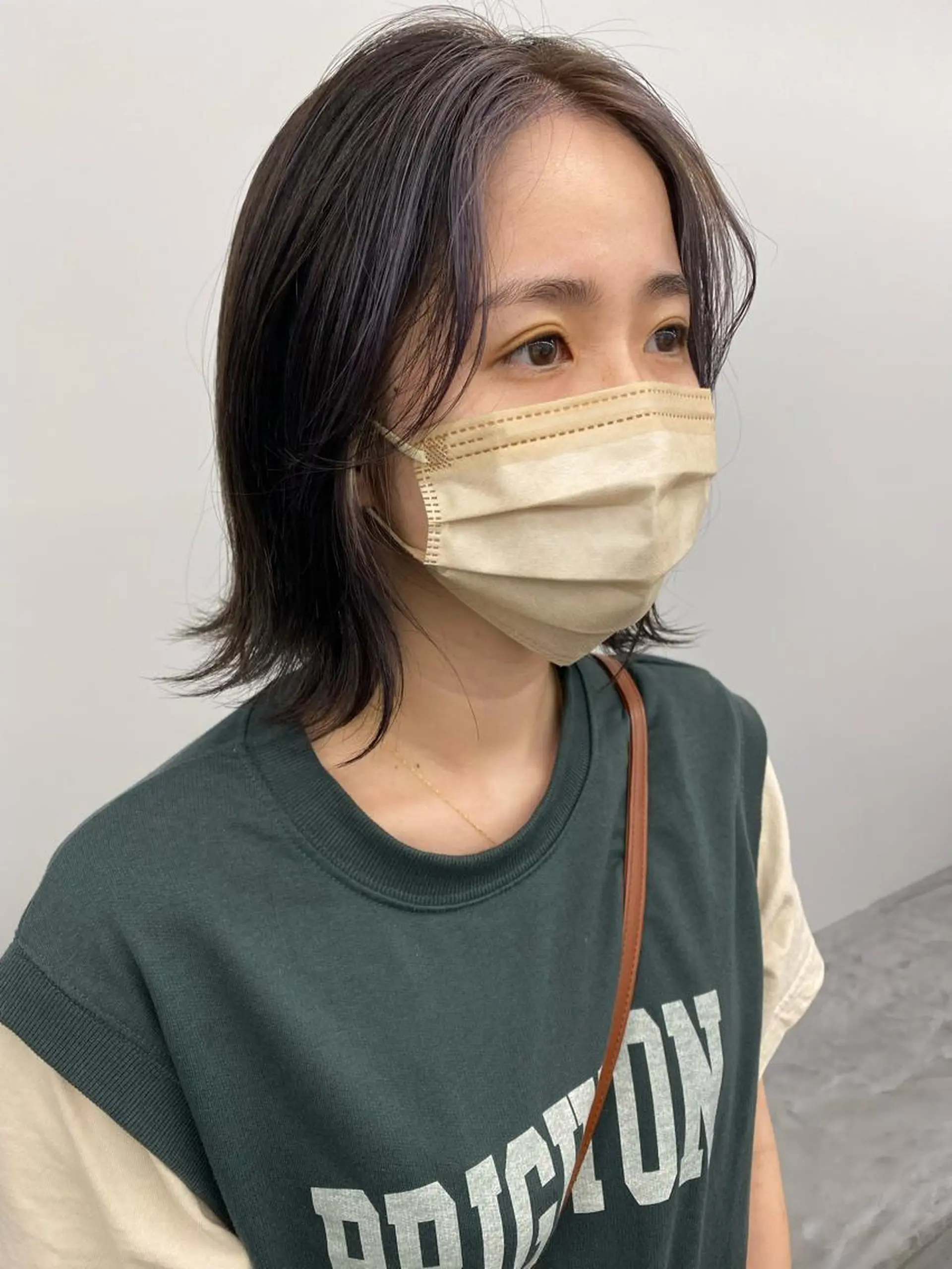 ミディアム カラー ミストバング  フェイスフレーミング パープルカラー 寒河江 友花のヘアスタイル